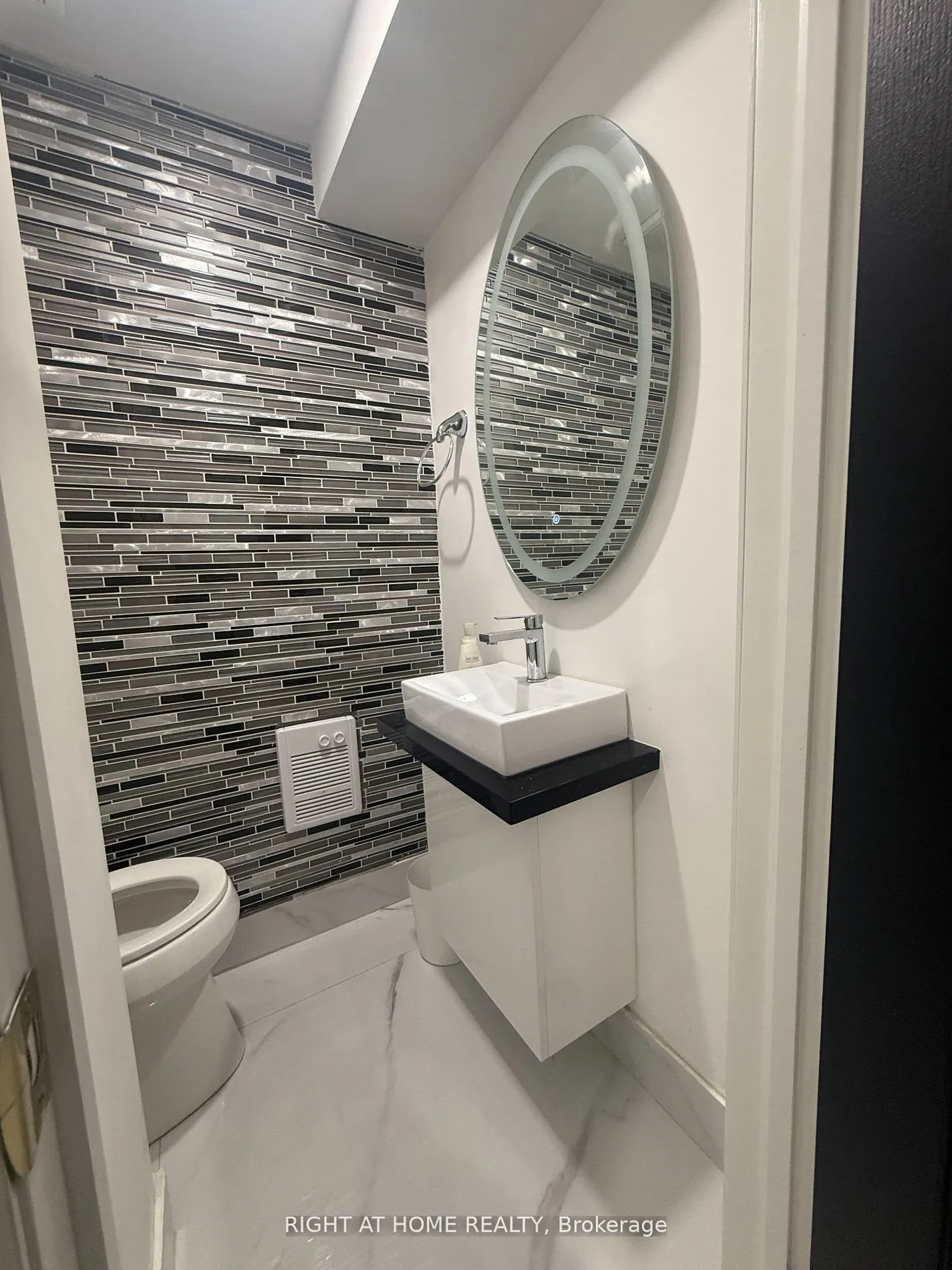 287 milestone Crescent, #287