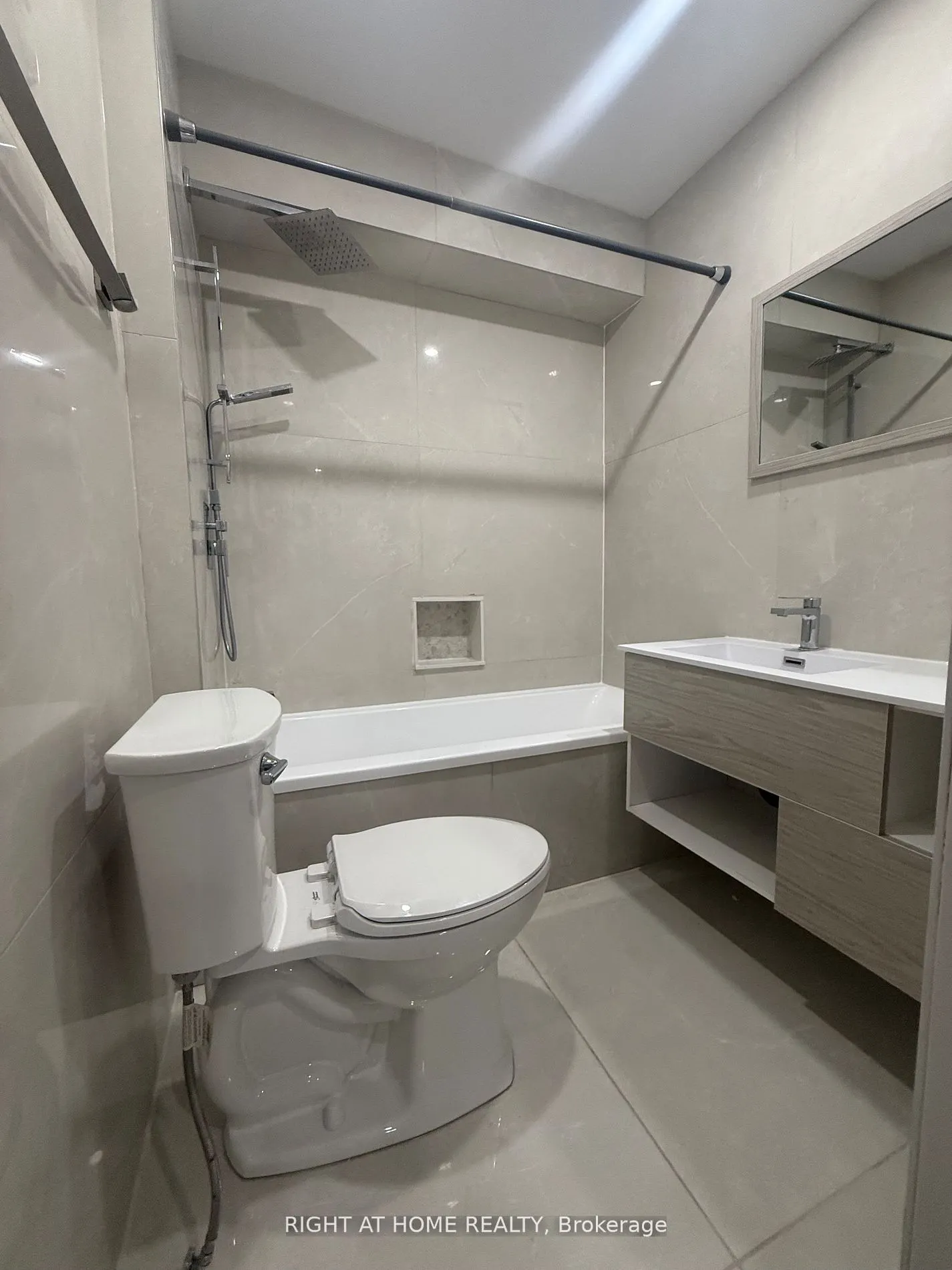 287 milestone Crescent, #287