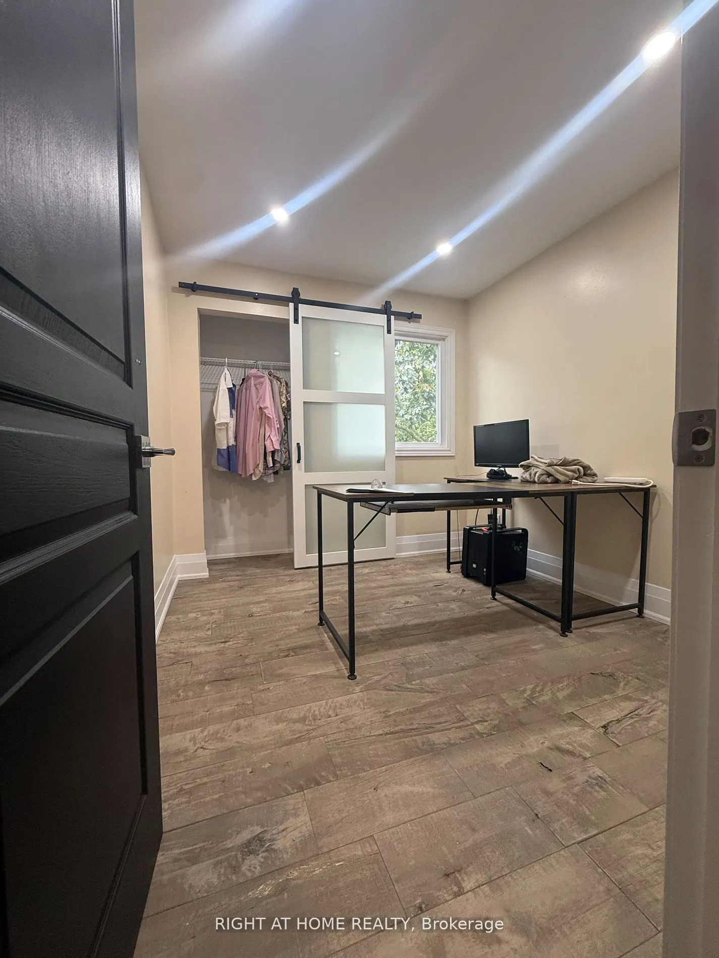 287 milestone Crescent, #287