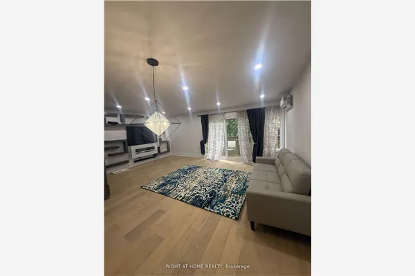 287 milestone Crescent, #287