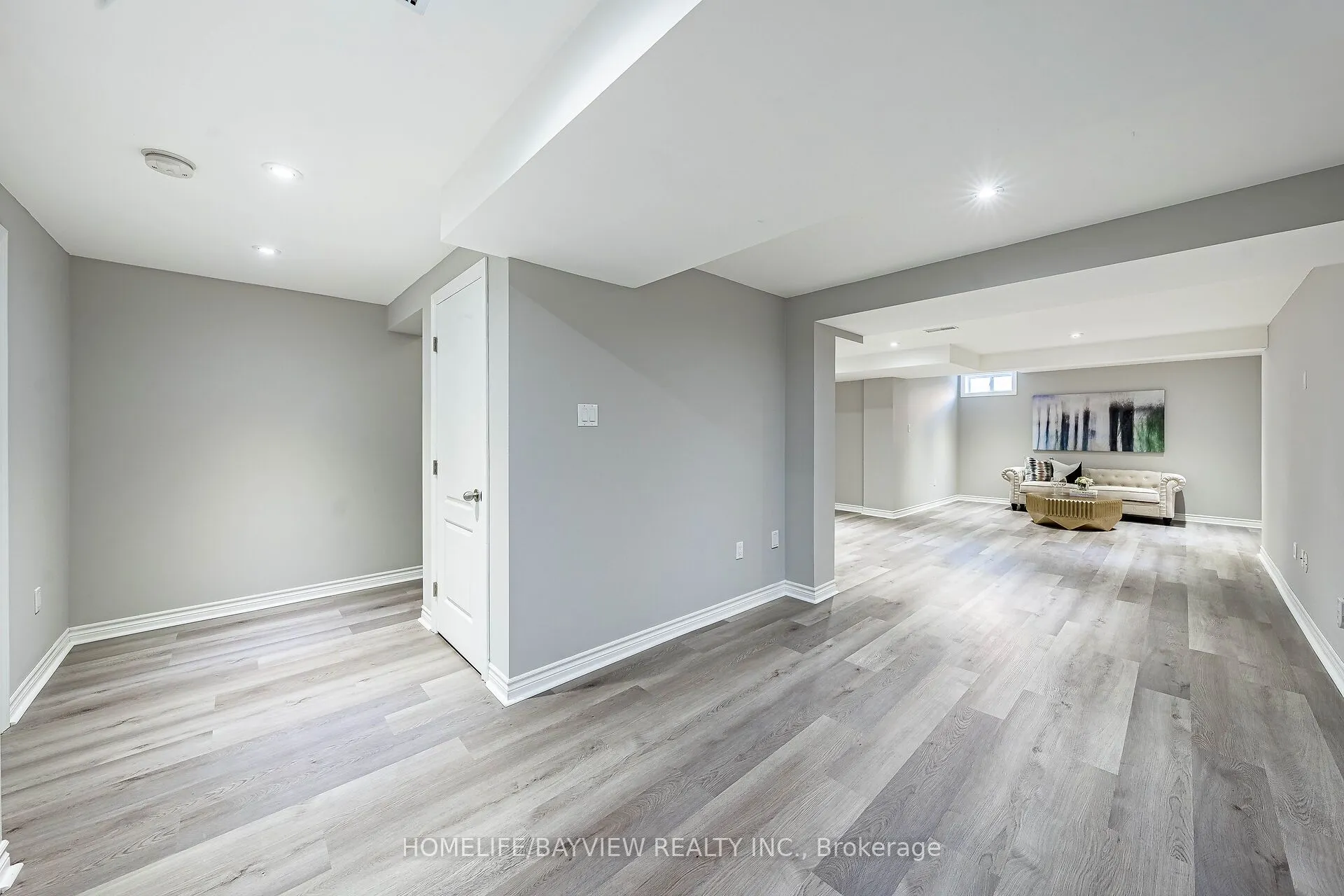 61 Four Seasons Crescent