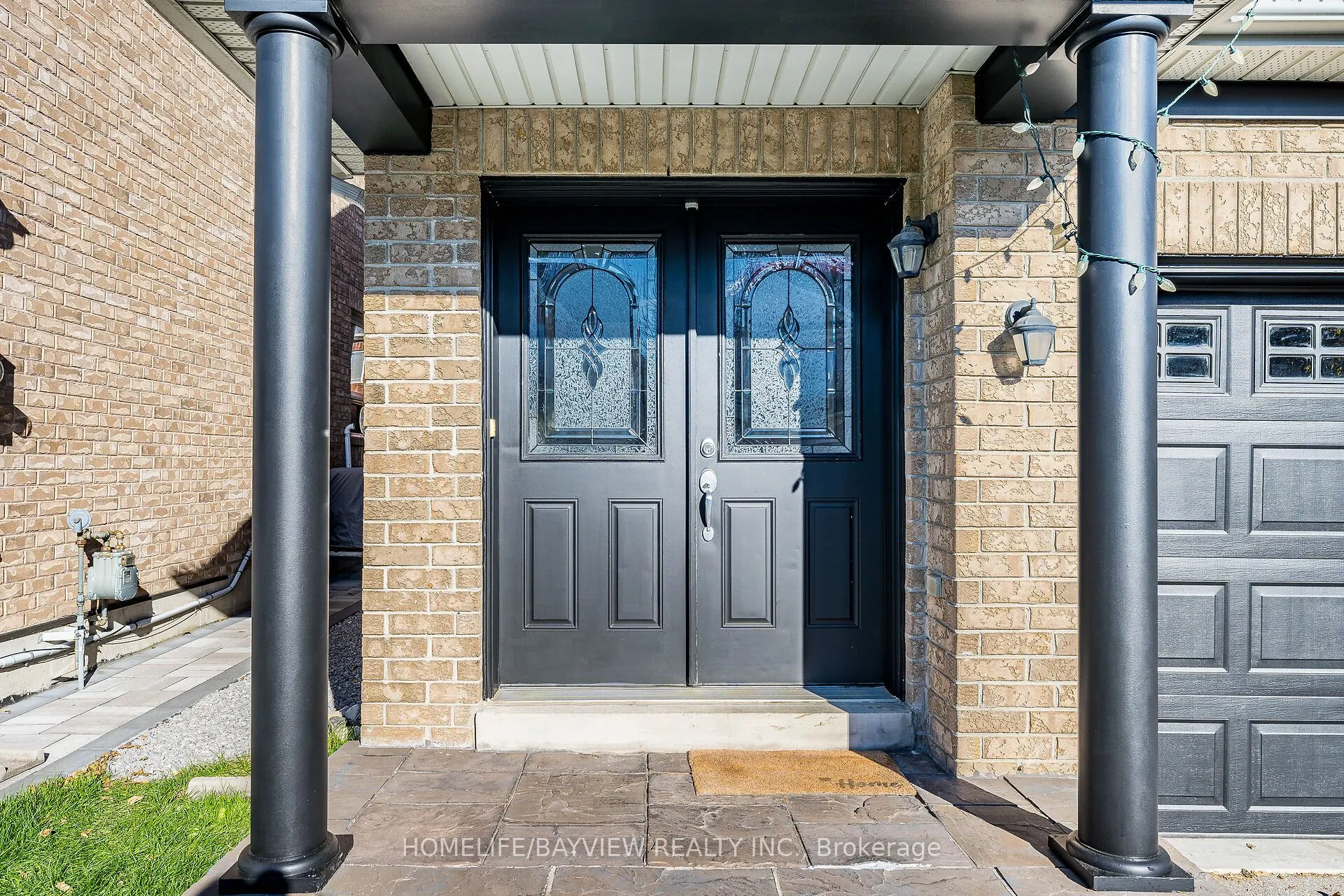 61 Four Seasons Crescent