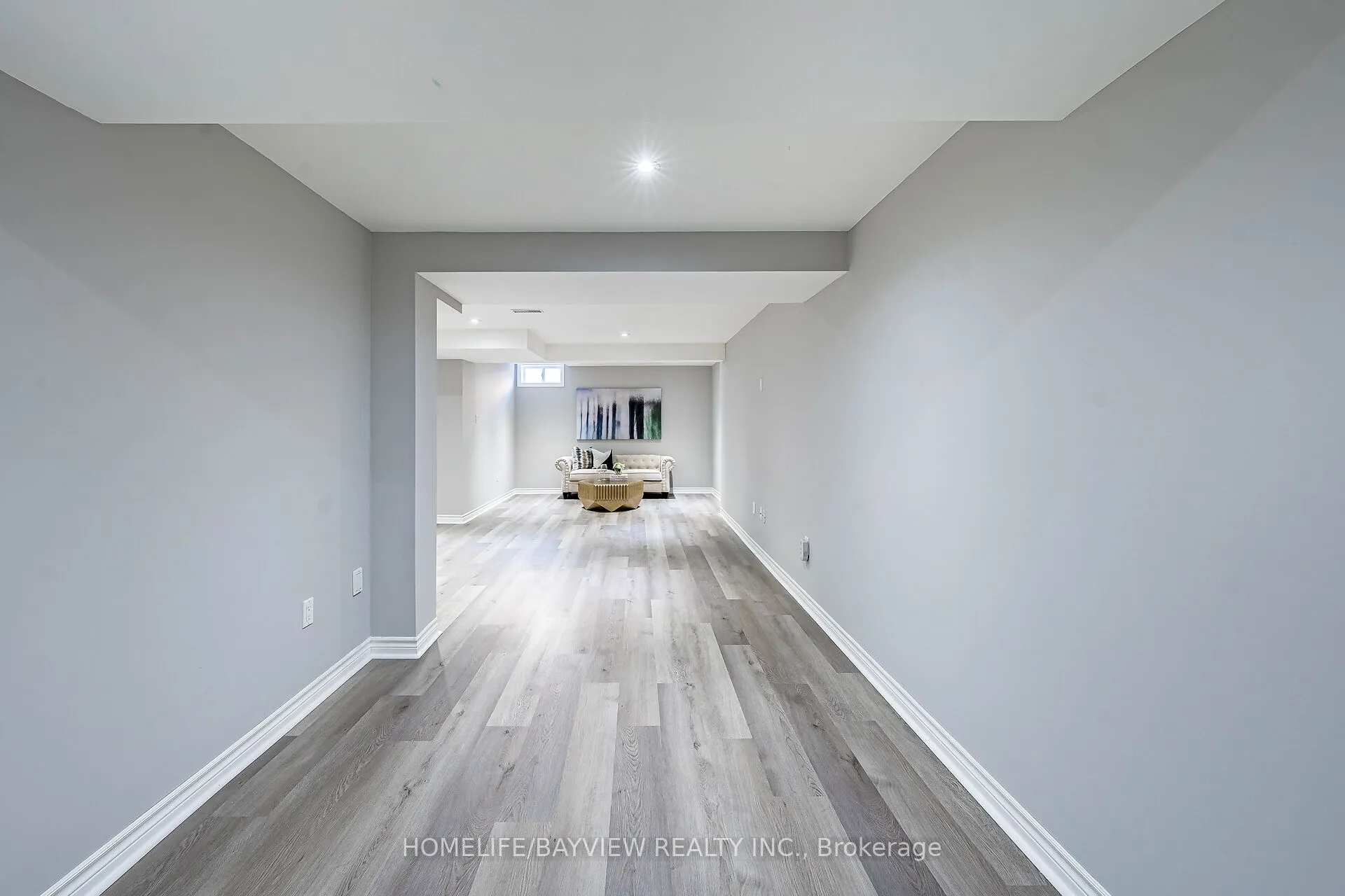 61 Four Seasons Crescent