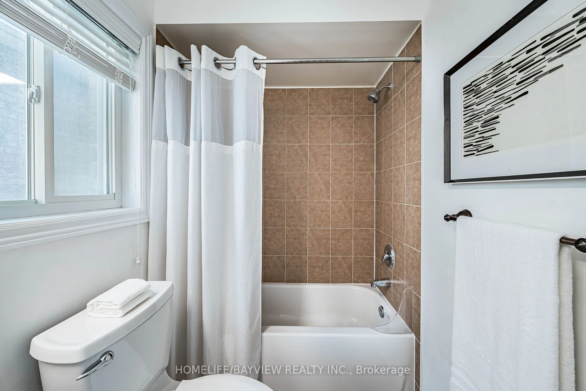 61 Four Seasons Crescent