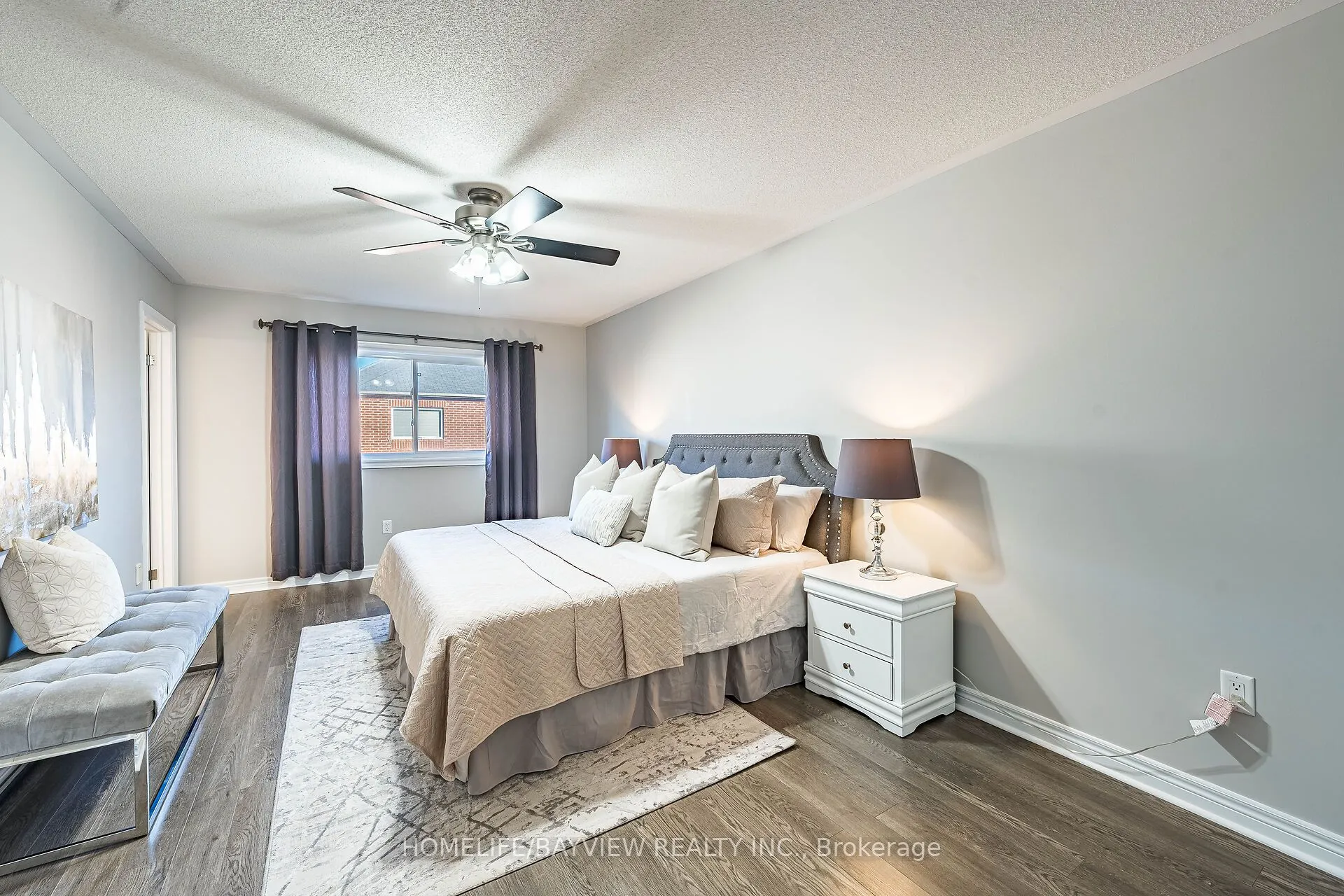 61 Four Seasons Crescent