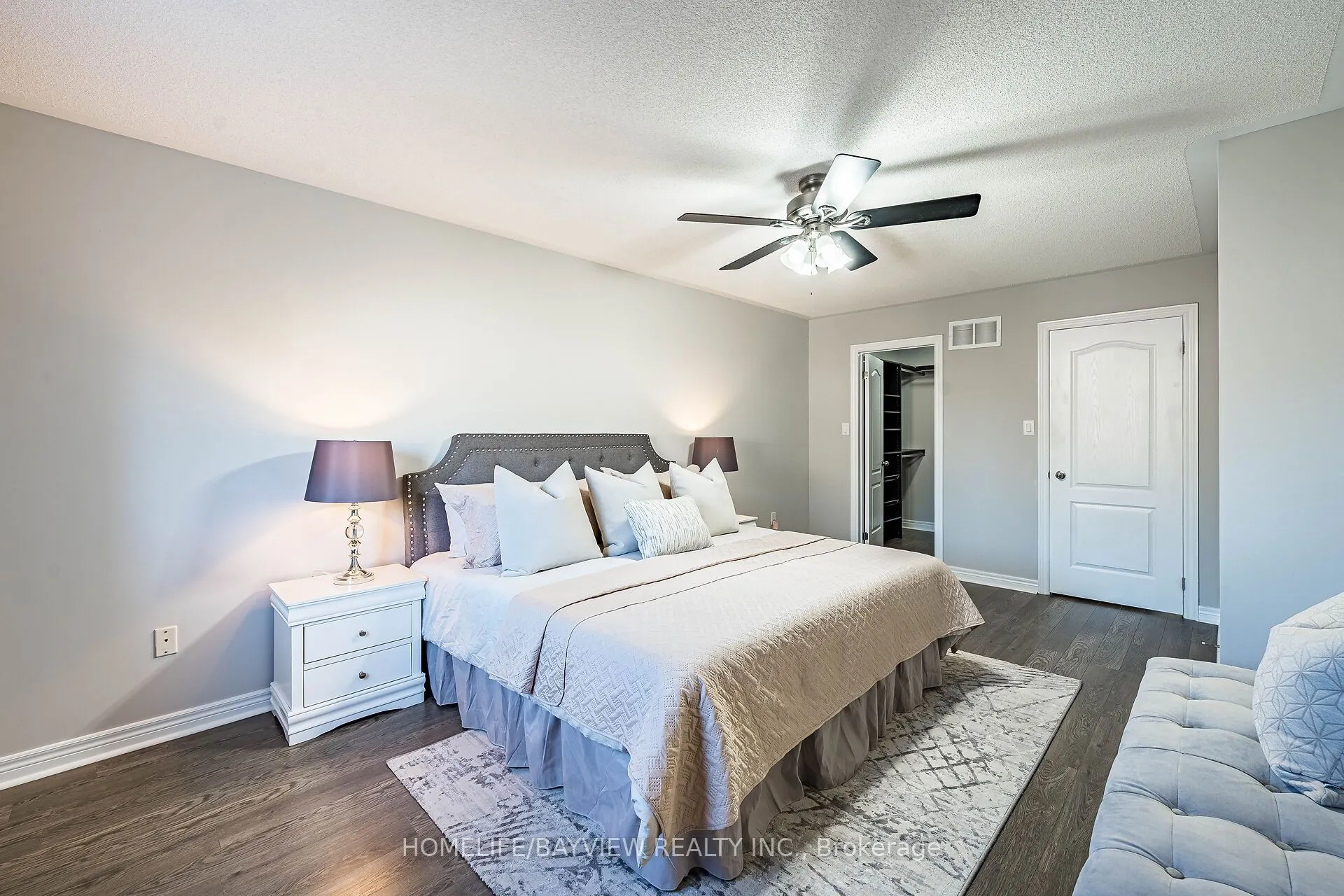 61 Four Seasons Crescent