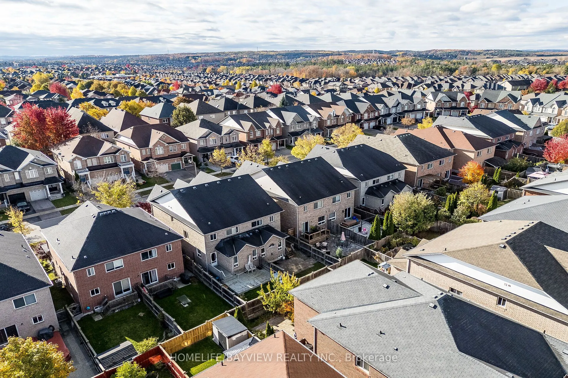 61 Four Seasons Crescent