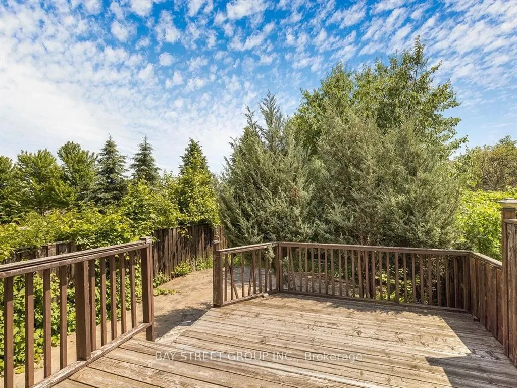 81 Village Vista Way