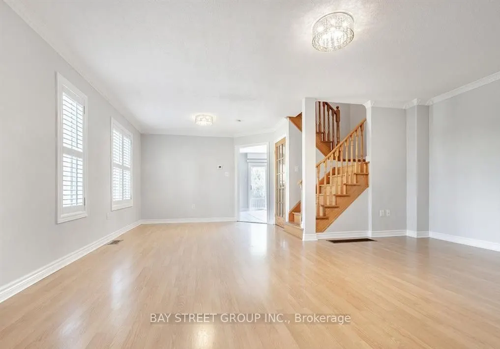 81 Village Vista Way