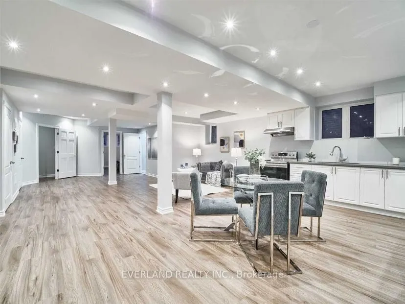 8 Tarmack Drive, #Bsmt