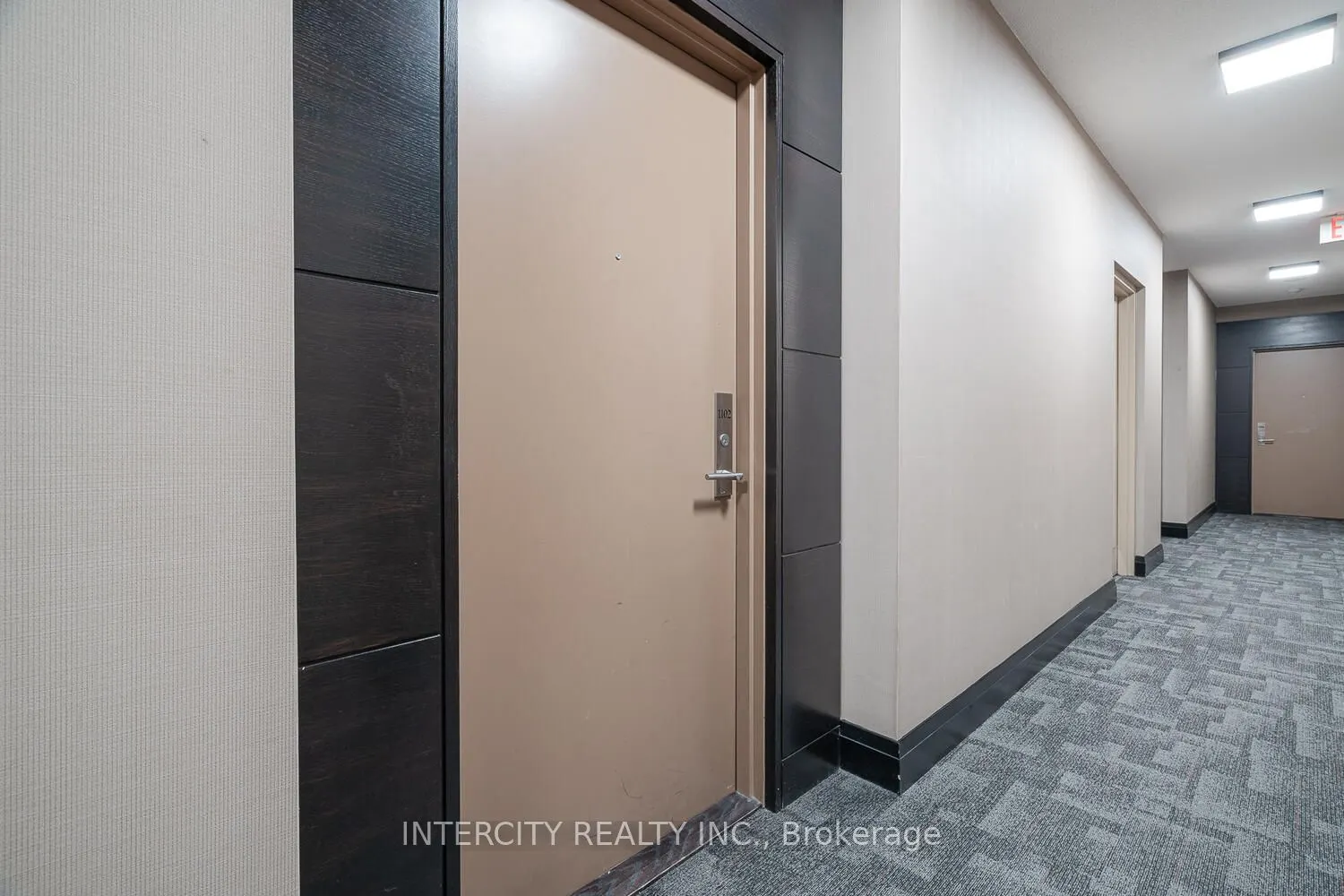 520 Steeles Avenue W, #1102