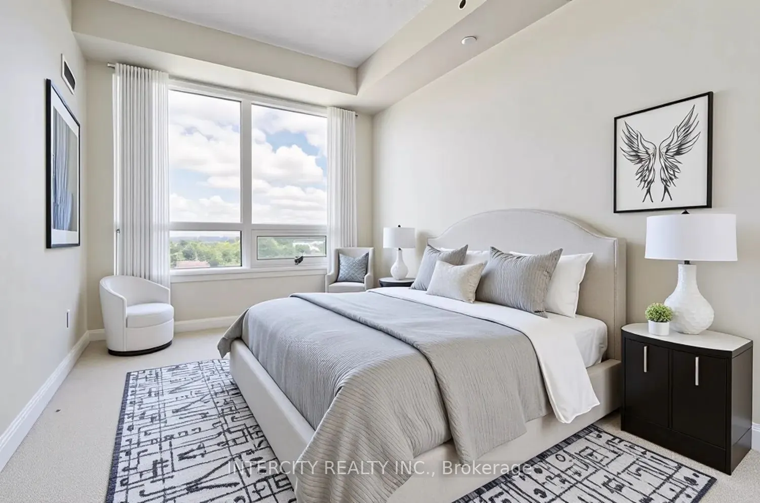 520 Steeles Avenue W, #1102