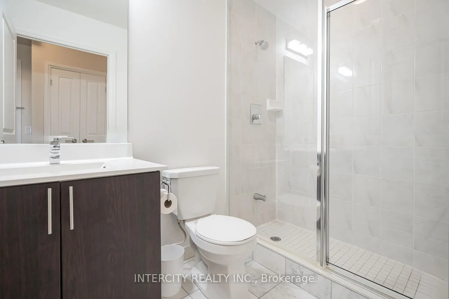 520 Steeles Avenue W, #1102