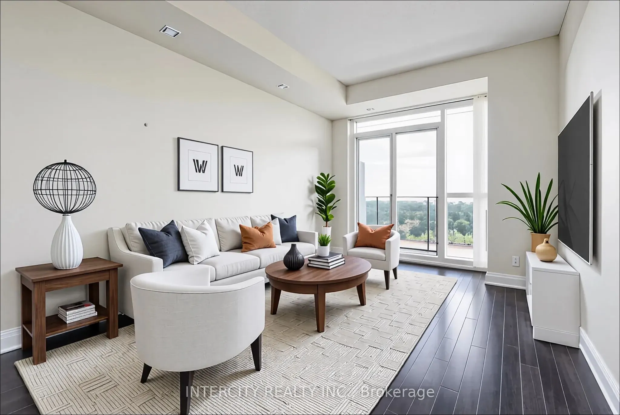 520 Steeles Avenue W, #1102