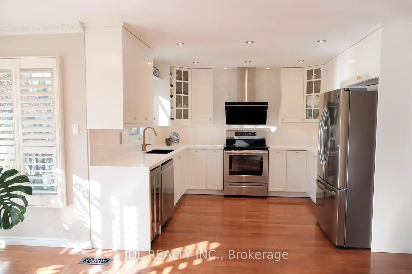 53 Fern Valley Crescent