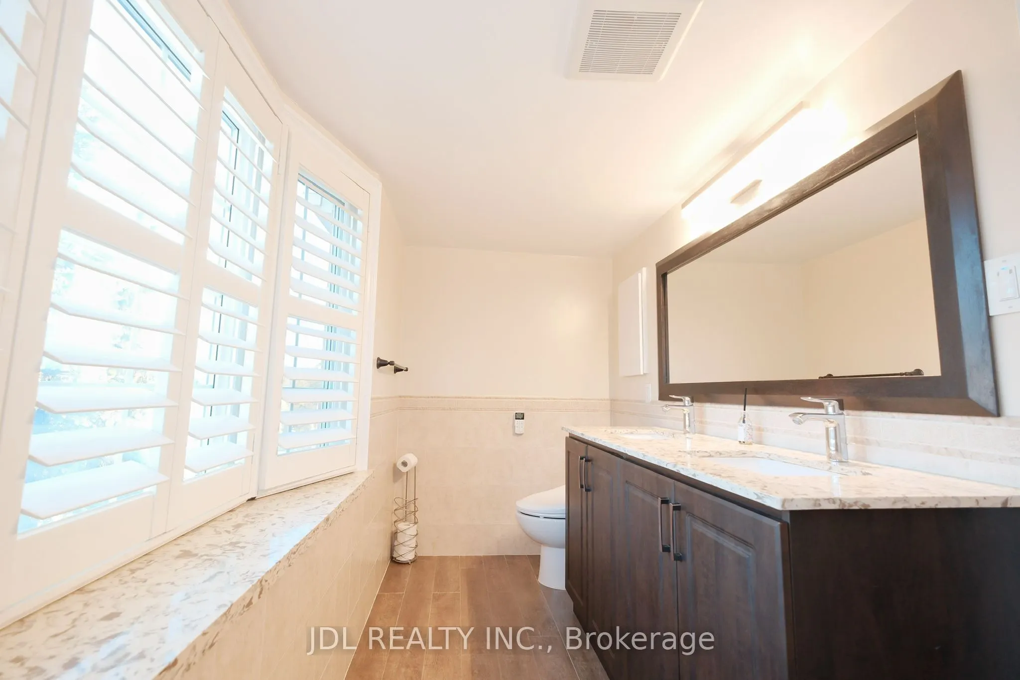 53 Fern Valley Crescent