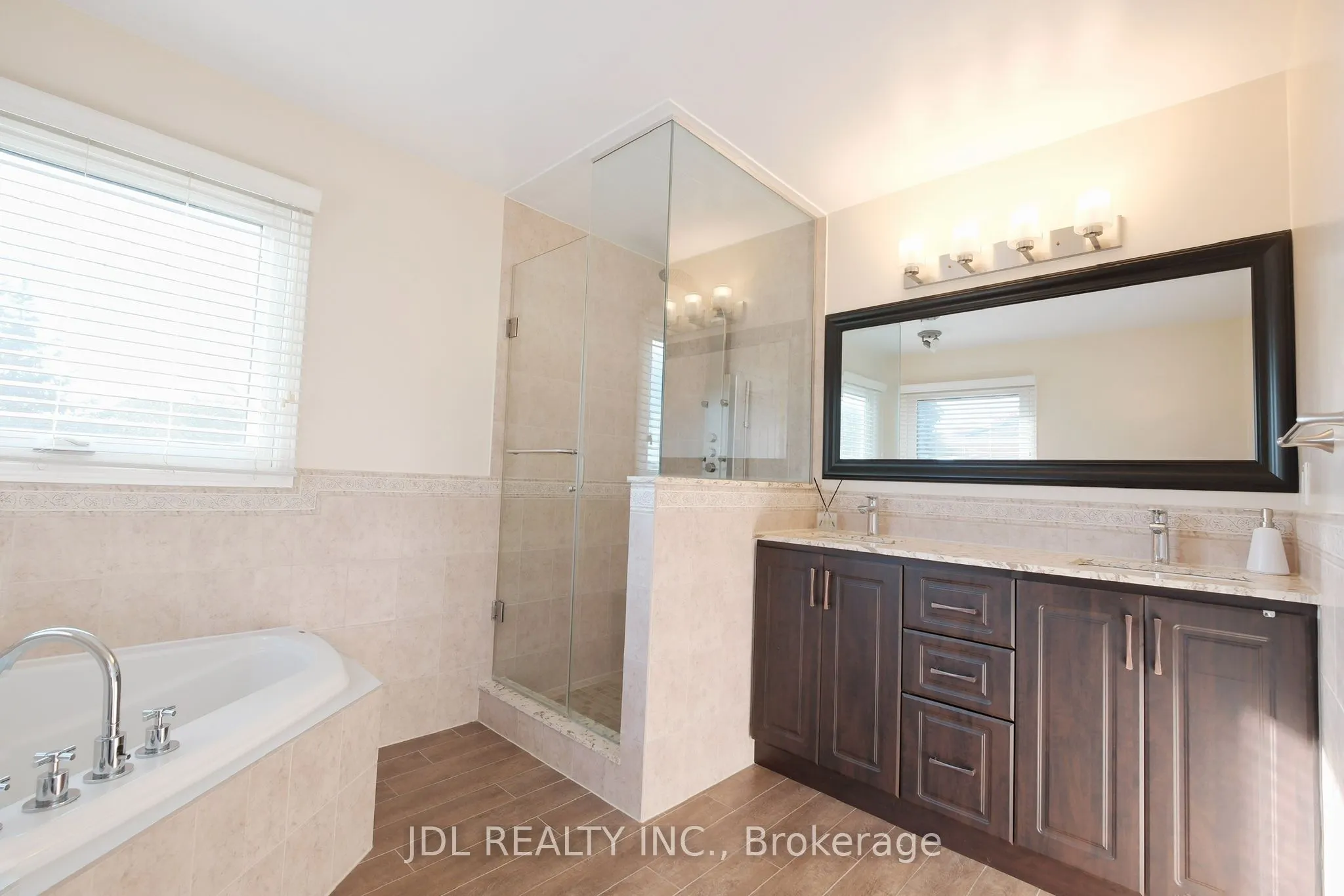 53 Fern Valley Crescent