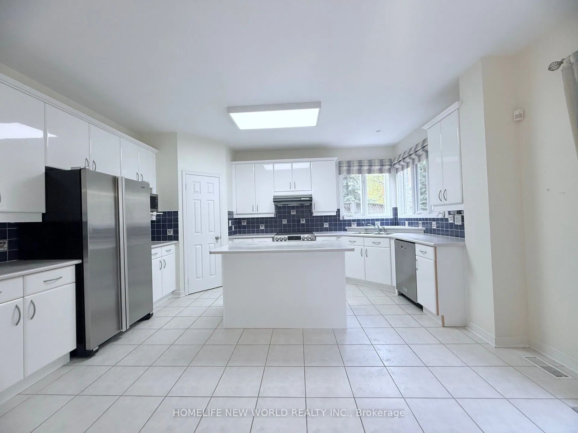 77 Burndenford Crescent