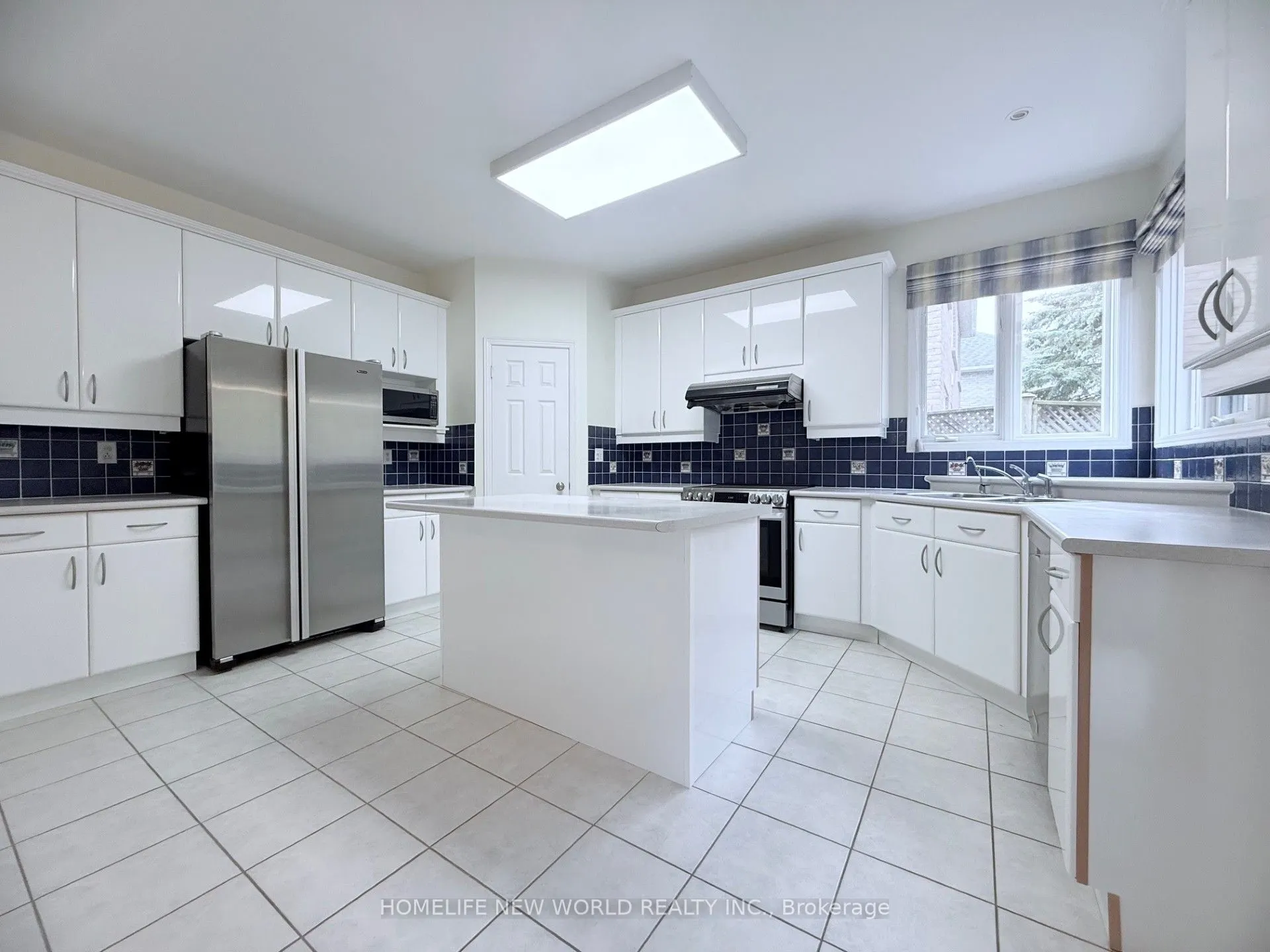 77 Burndenford Crescent