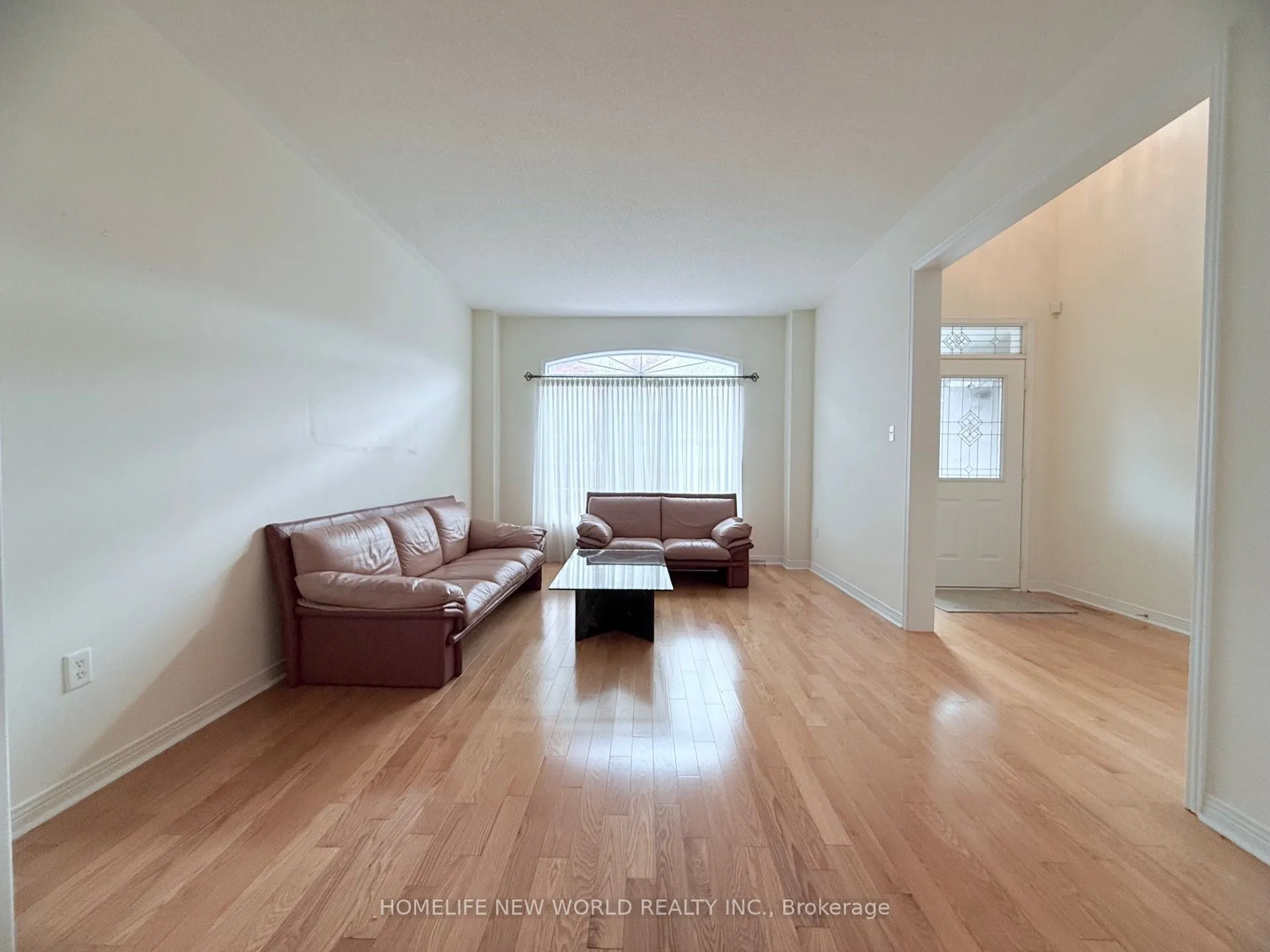 77 Burndenford Crescent