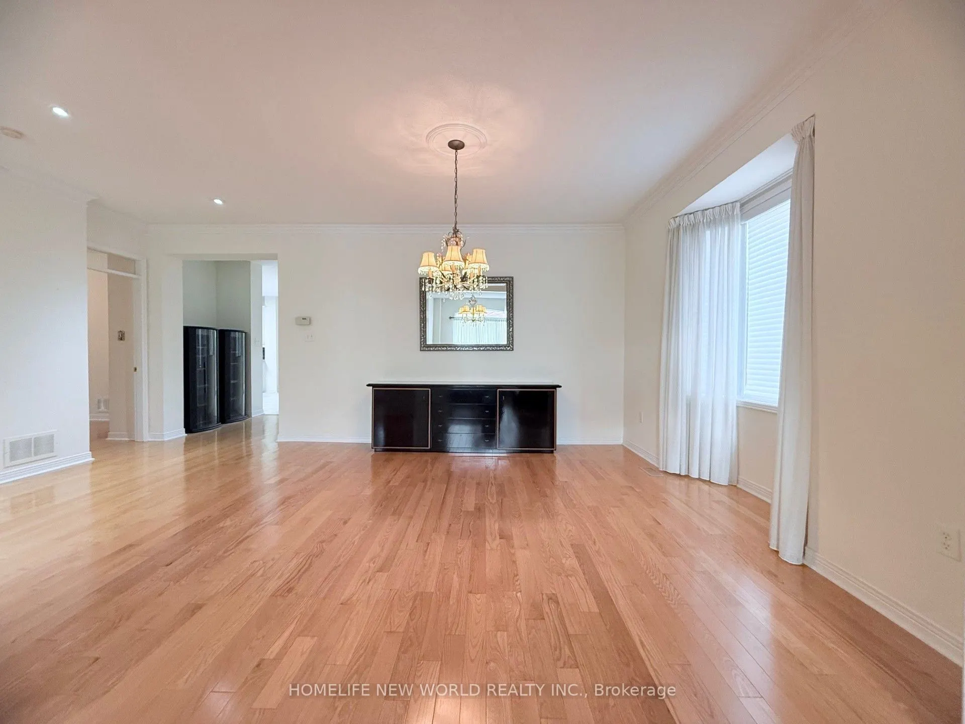 77 Burndenford Crescent