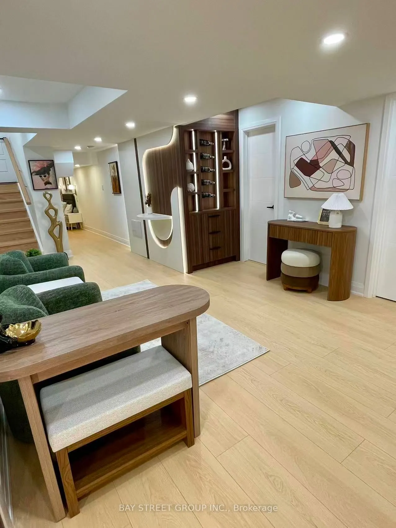 160 WILLIAM BOOTH Avenue