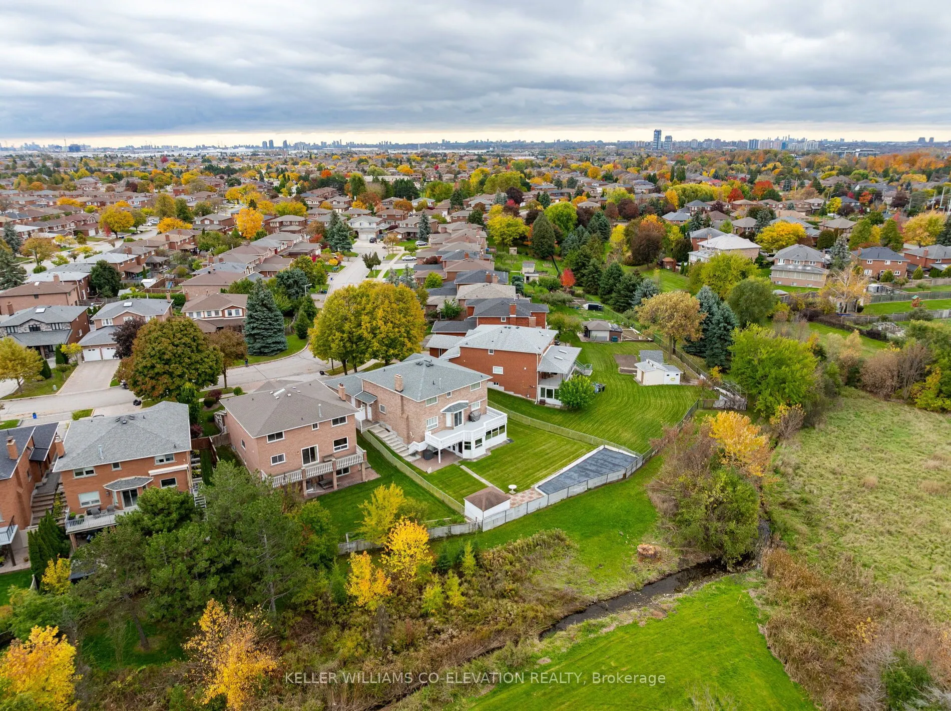 73 Queenston Crescent