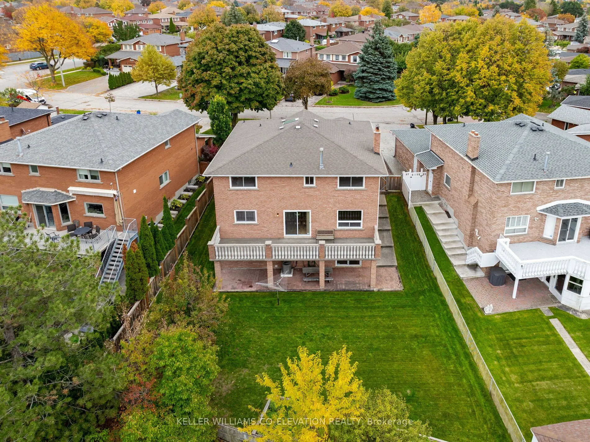 73 Queenston Crescent