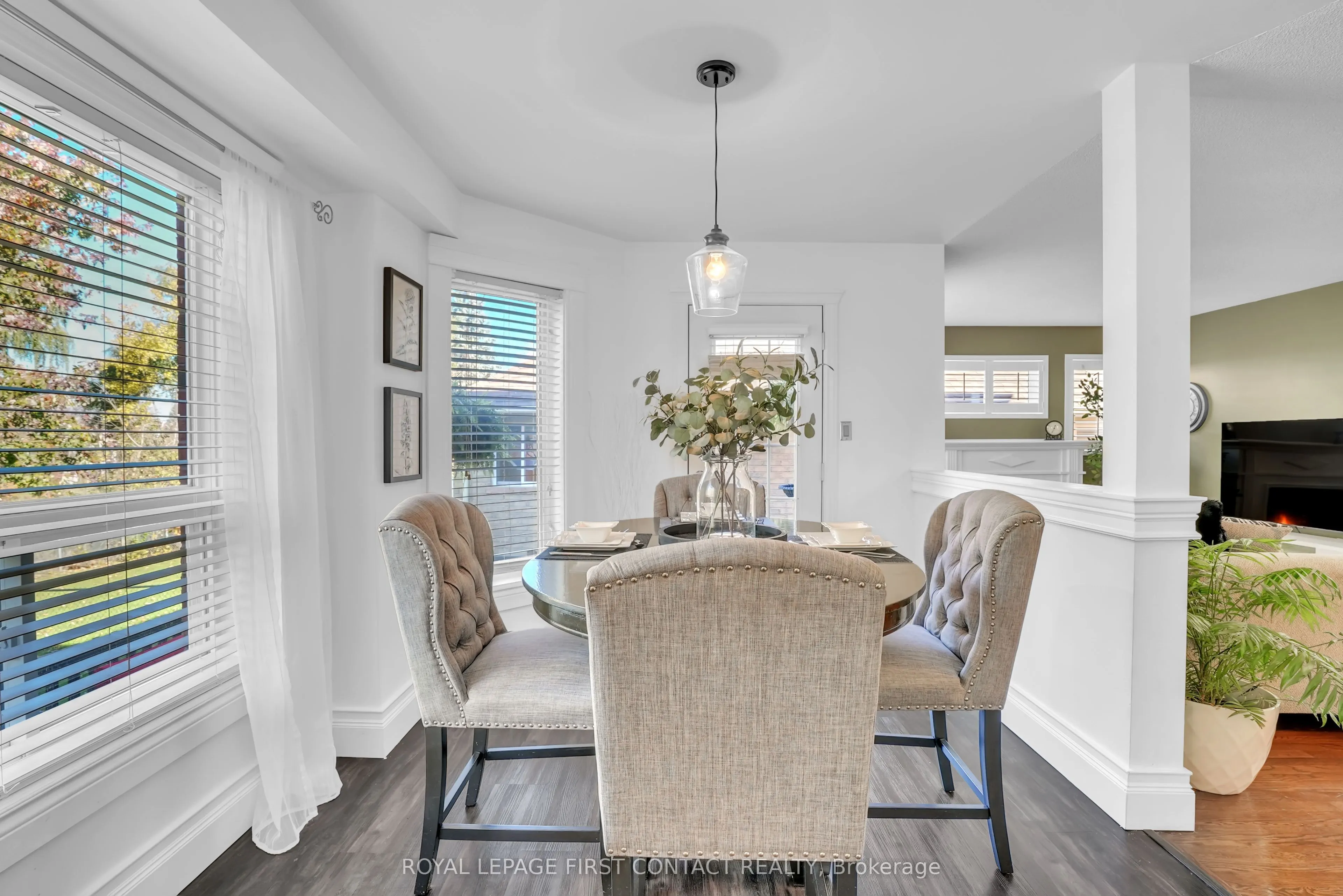 1328 Vincent Crescent