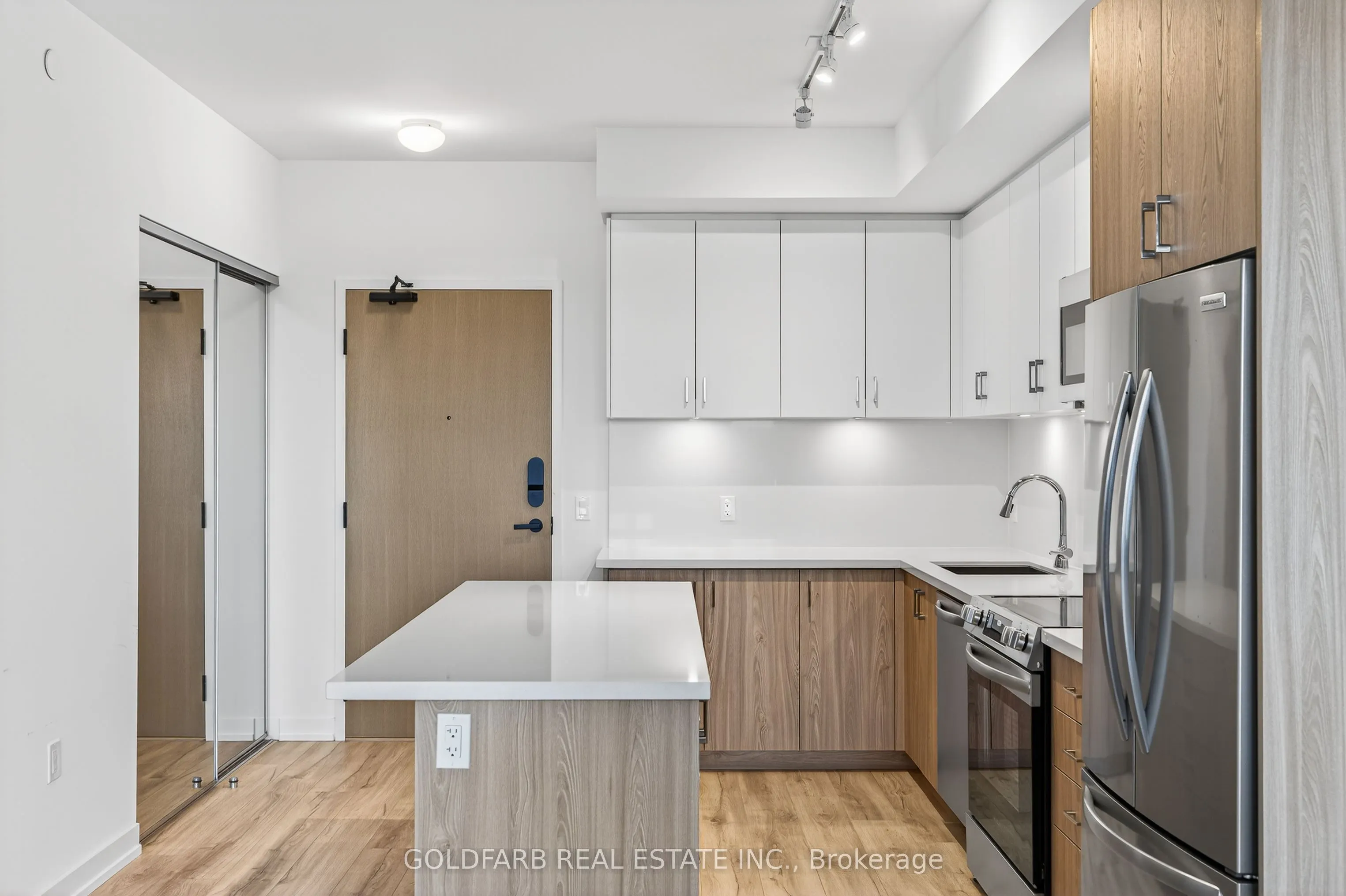 333 Sunseeker Avenue, #142