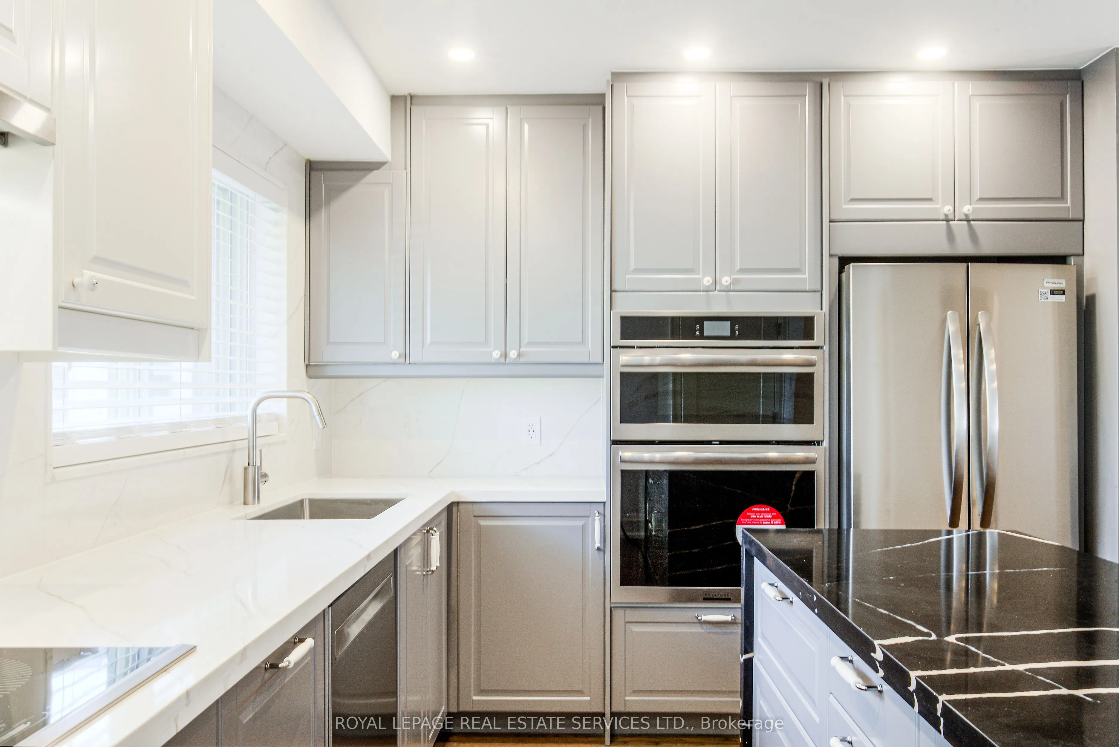 27 Poplar Crescent, #20