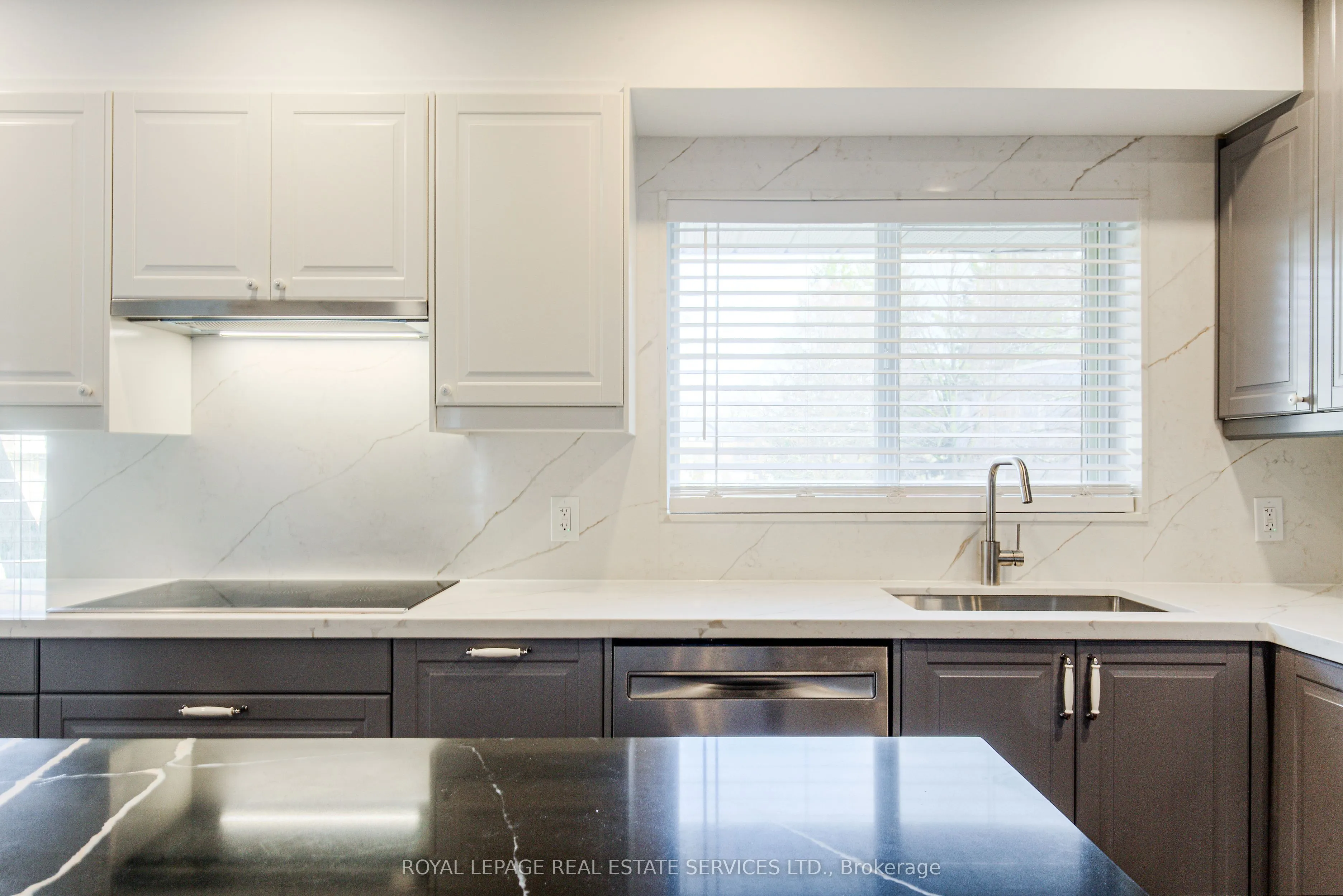 27 Poplar Crescent, #20