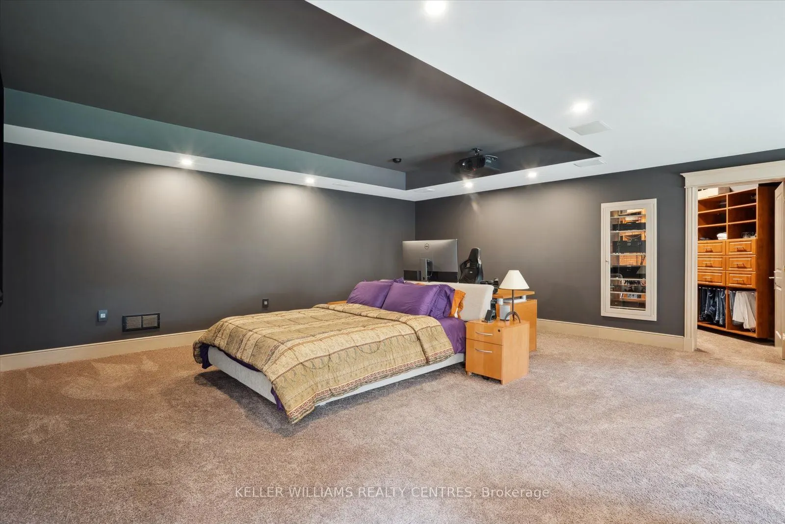 6 Country Heights Drive