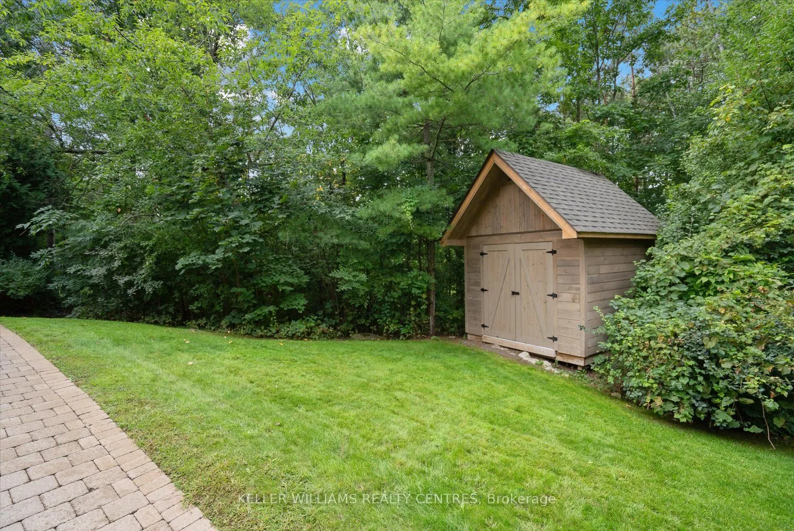 6 Country Heights Drive