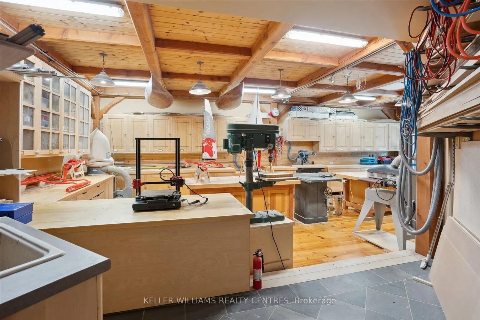 6 Country Heights Drive