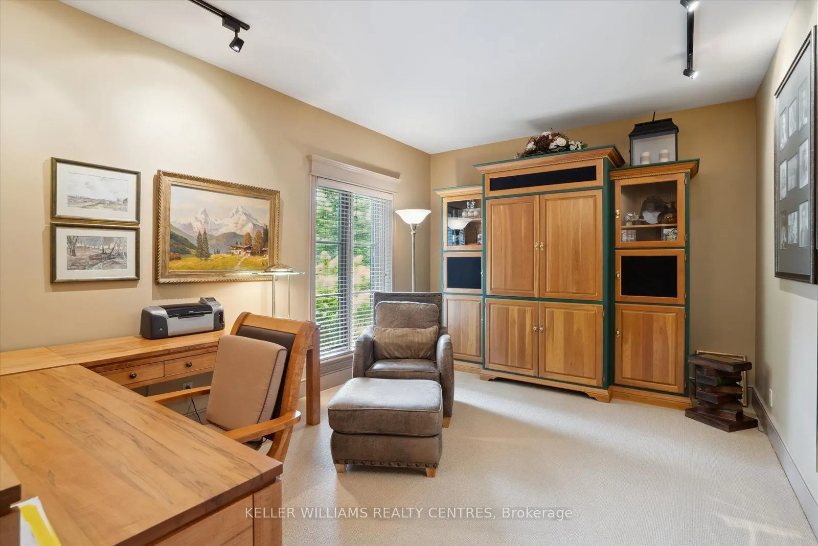 6 Country Heights Drive