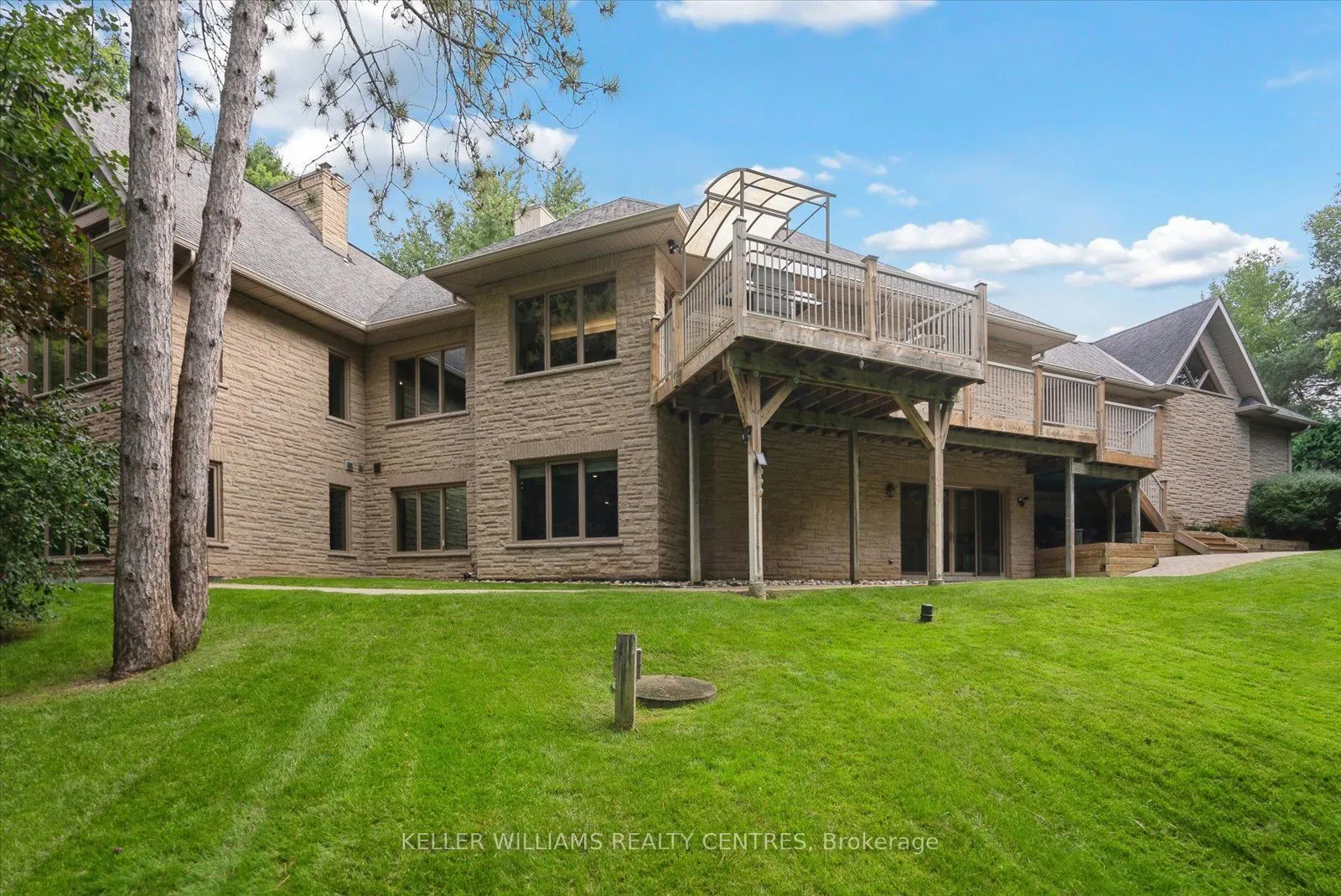 6 Country Heights Drive