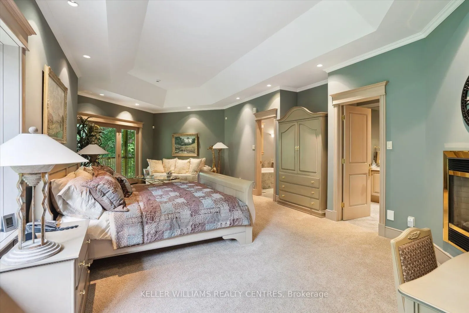 6 Country Heights Drive