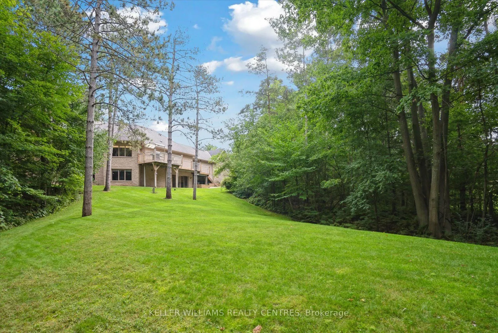 6 Country Heights Drive