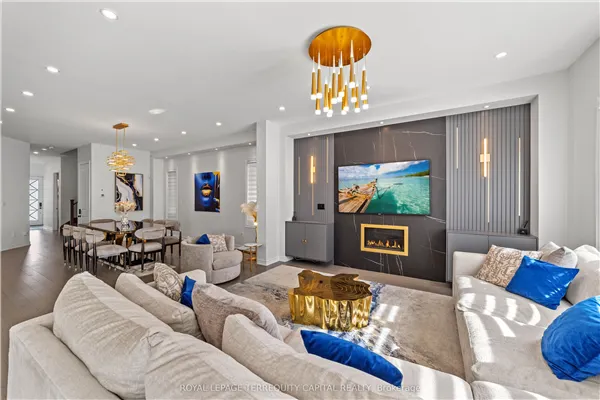 144 Pine Hill Crescent