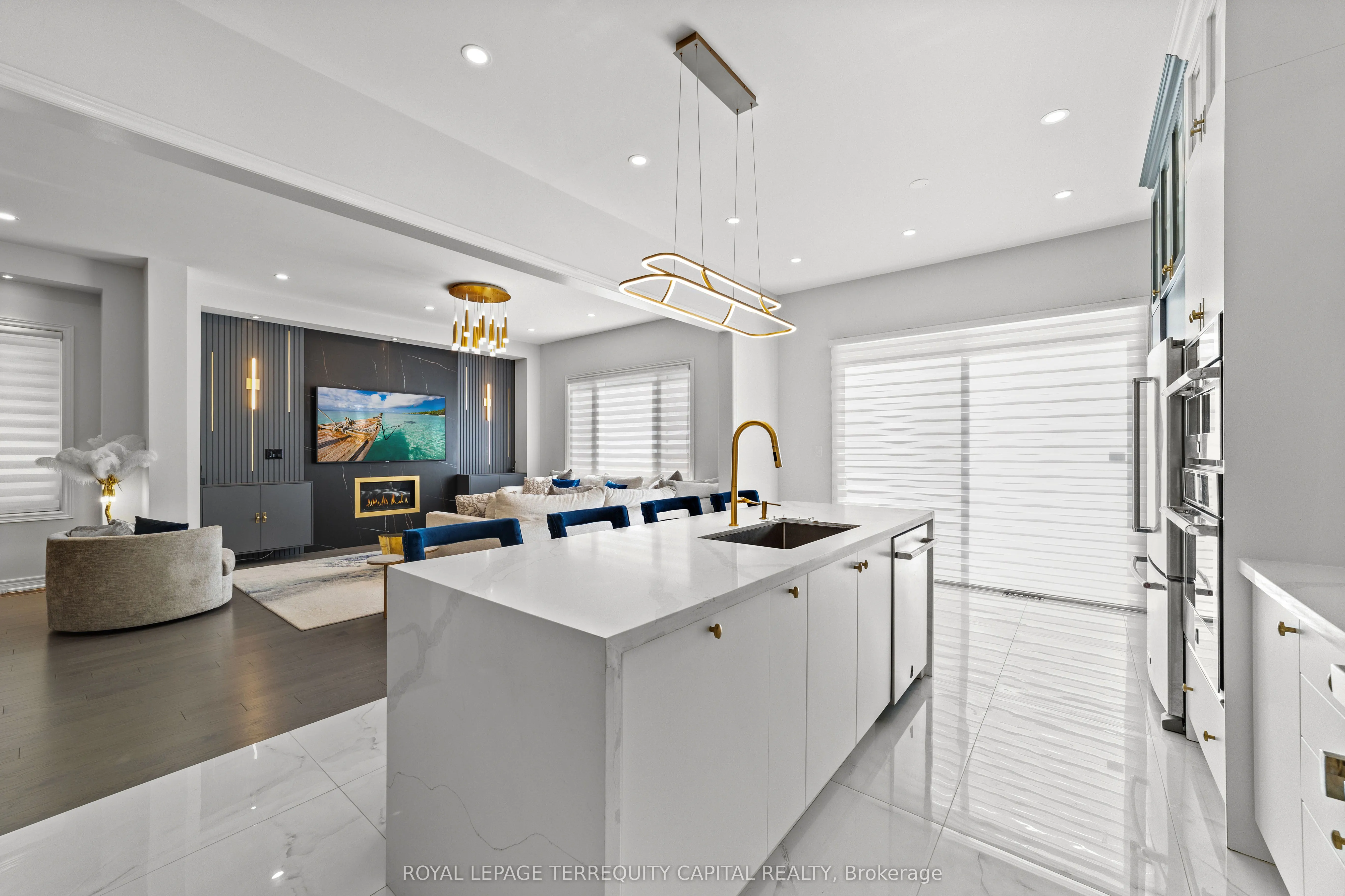 144 Pine Hill Crescent