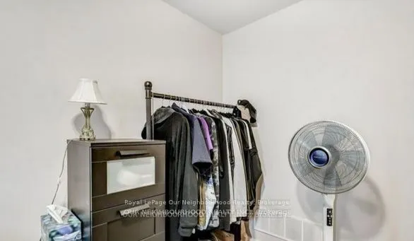 81 Wellington Street E