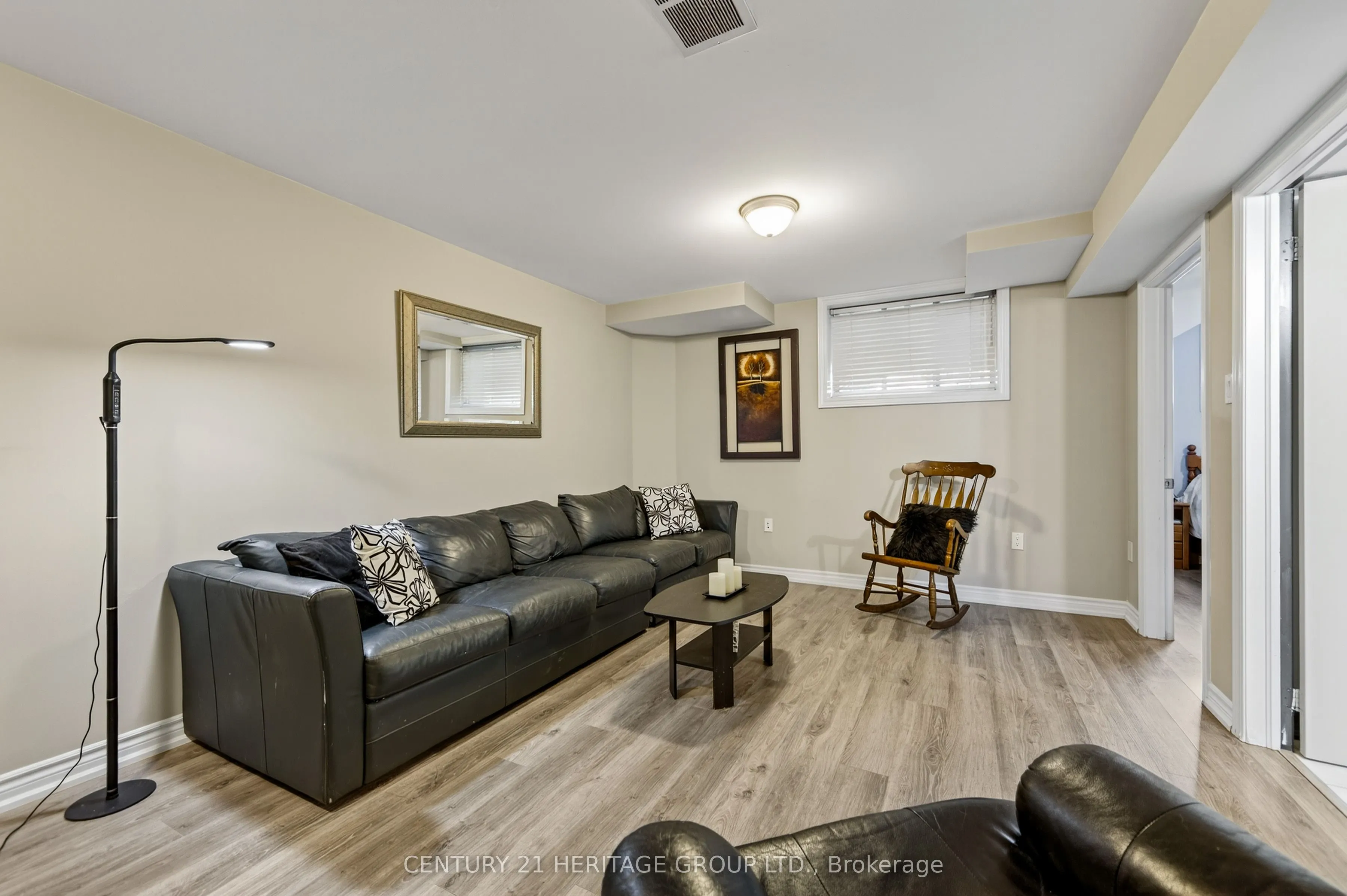 59 Kingsmere Crescent