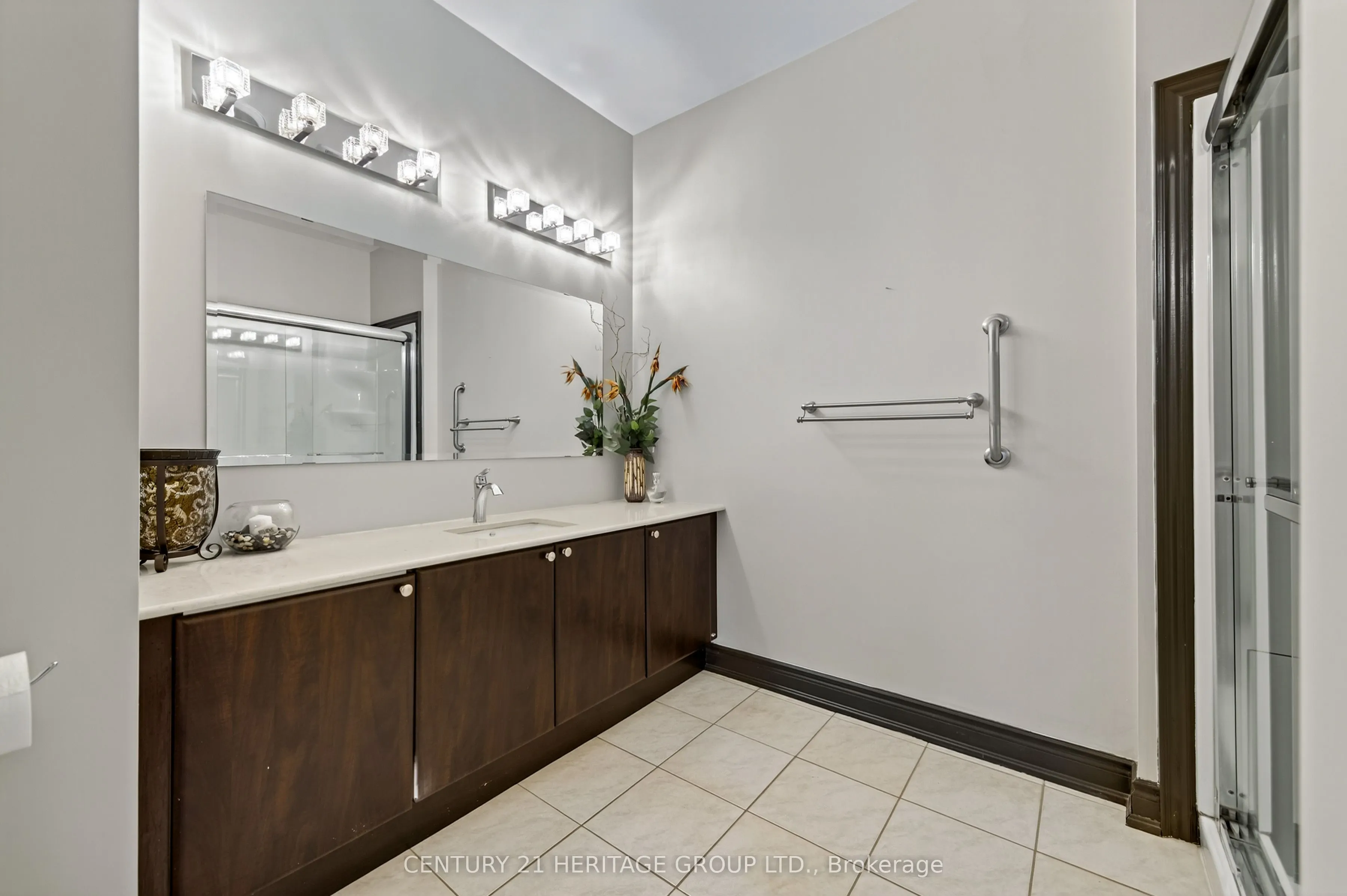 59 Kingsmere Crescent