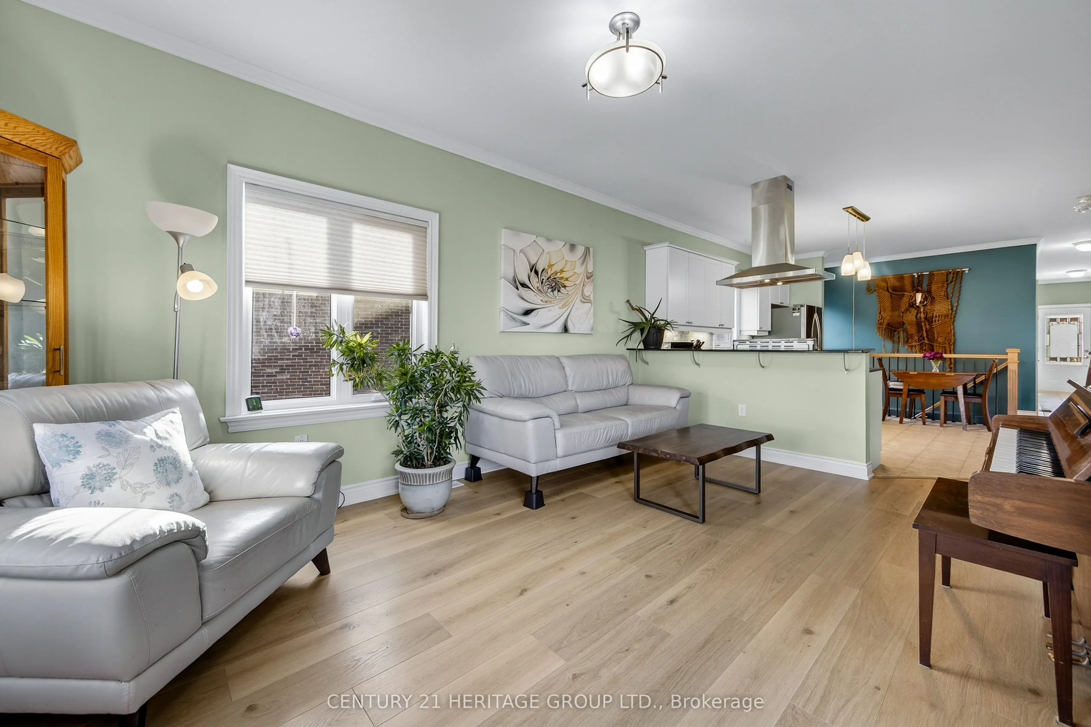 59 Kingsmere Crescent