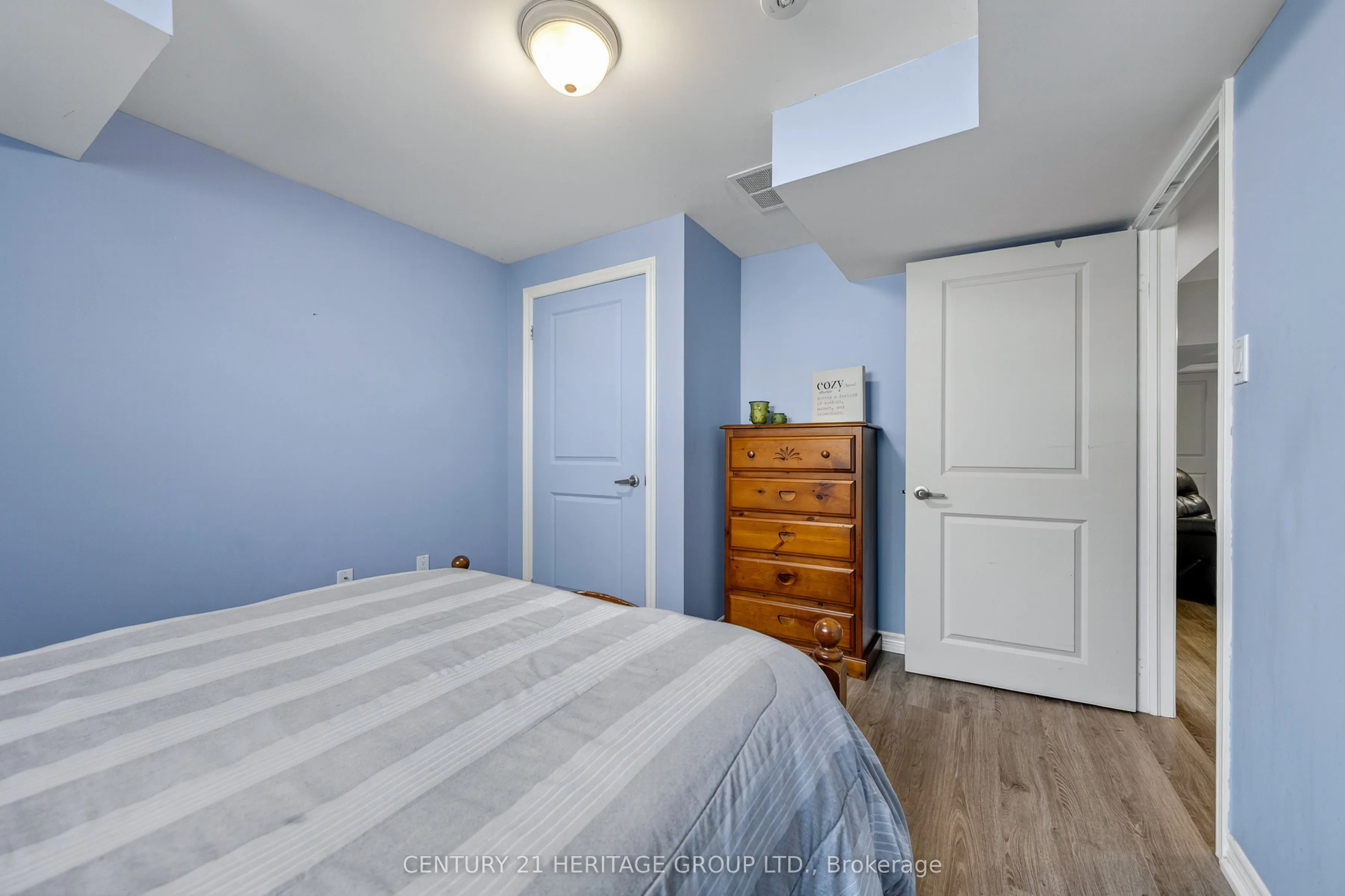 59 Kingsmere Crescent