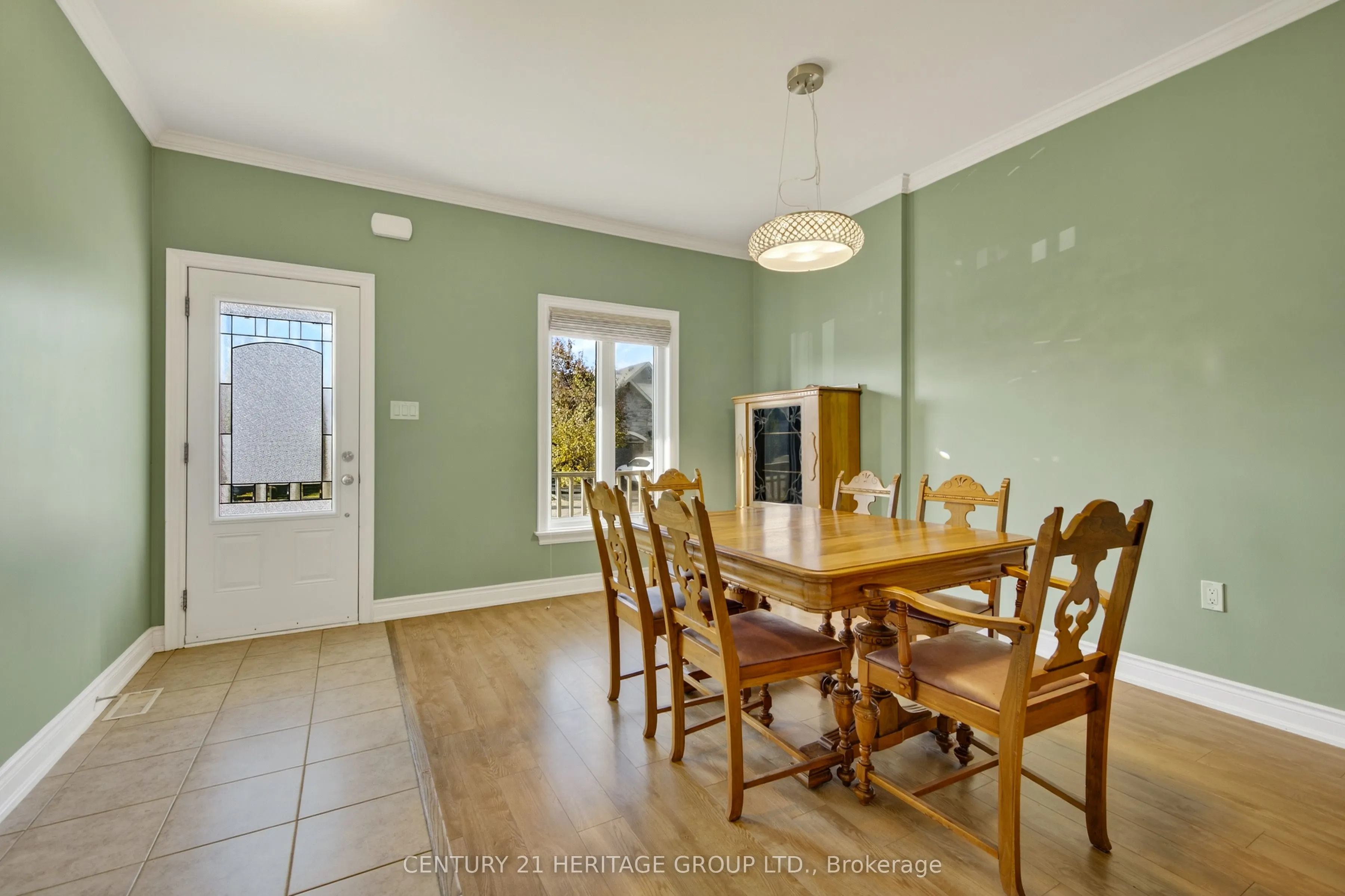 59 Kingsmere Crescent