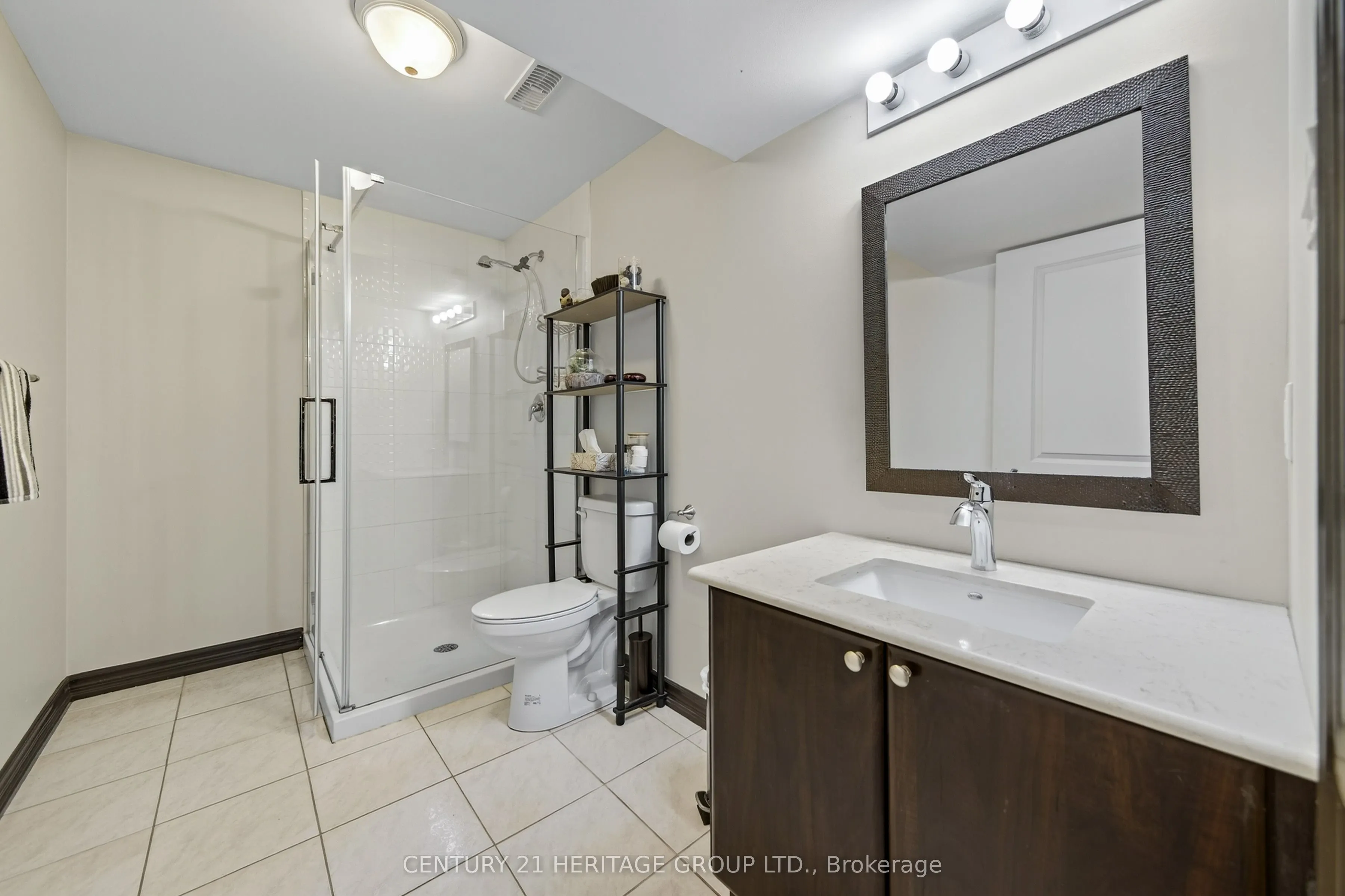 59 Kingsmere Crescent