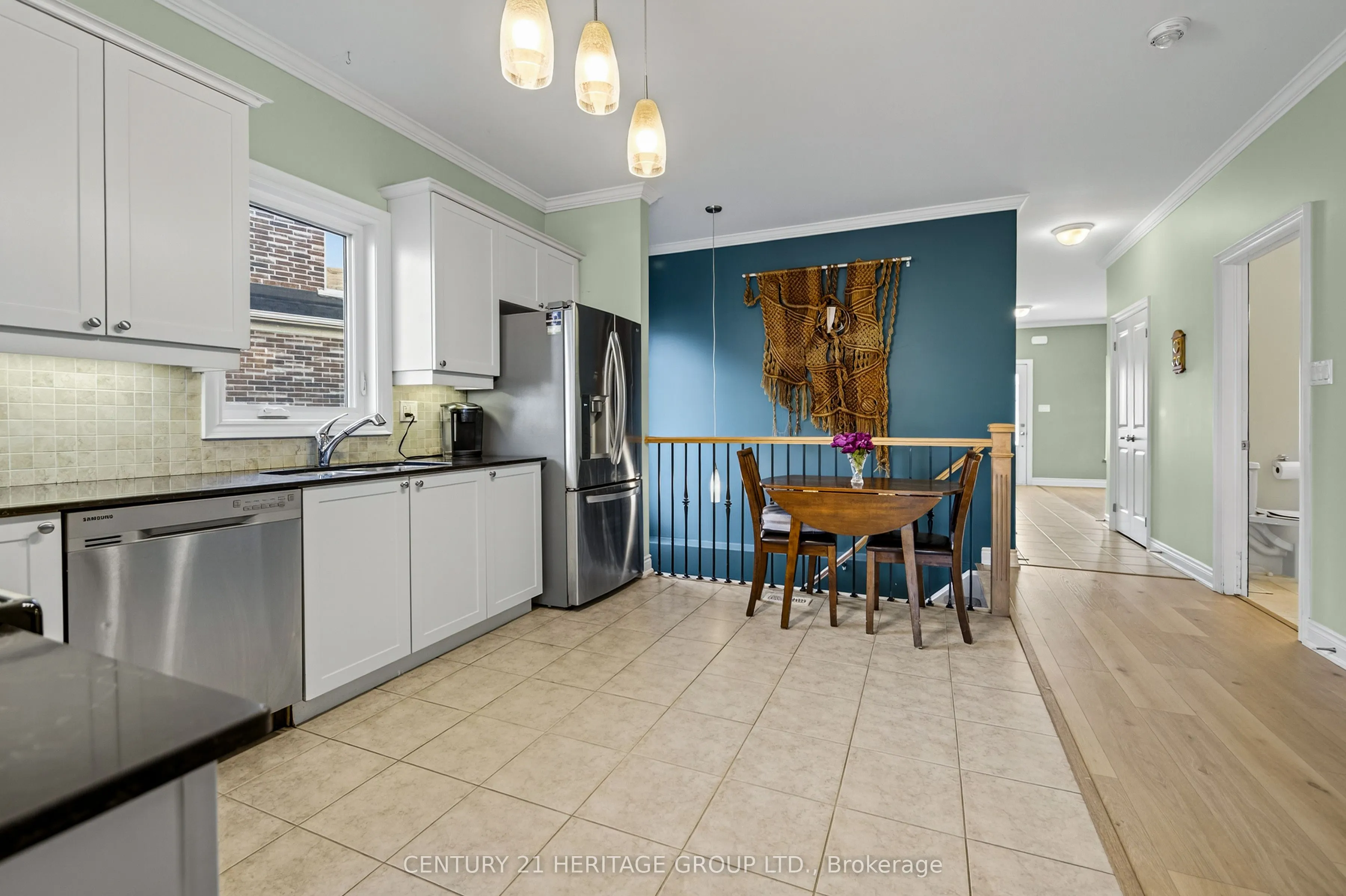 59 Kingsmere Crescent