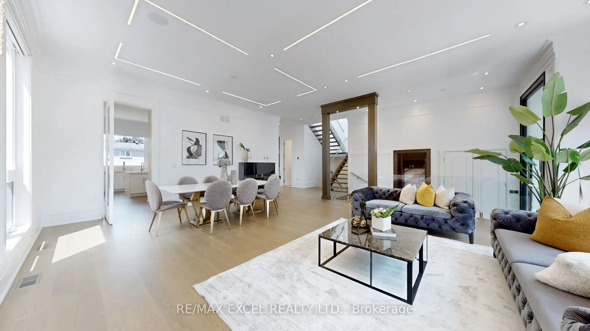 22 Sanderson Crescent